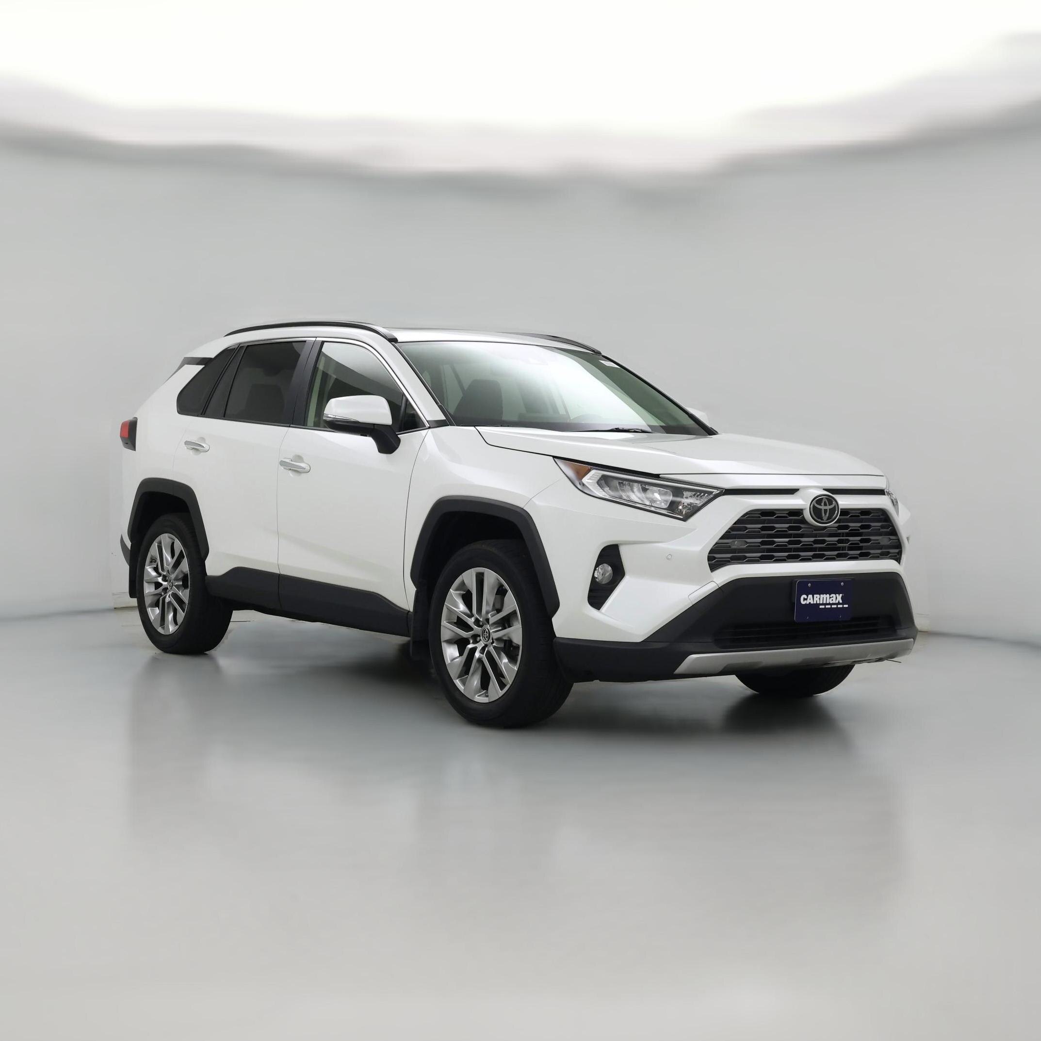 Thumbnail: 2019 Toyota RAV4 - 1