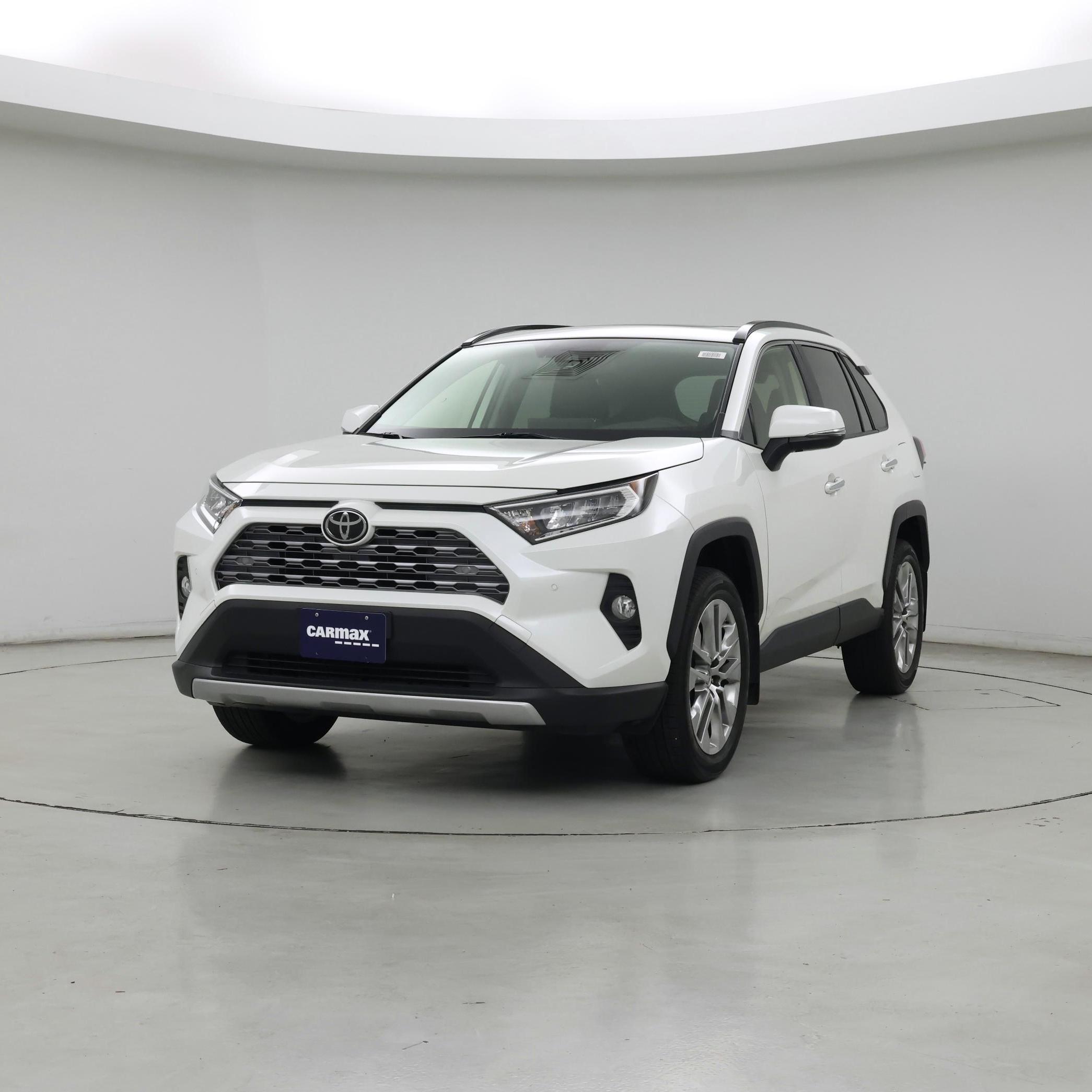 Thumbnail: 2019 Toyota RAV4 - 4