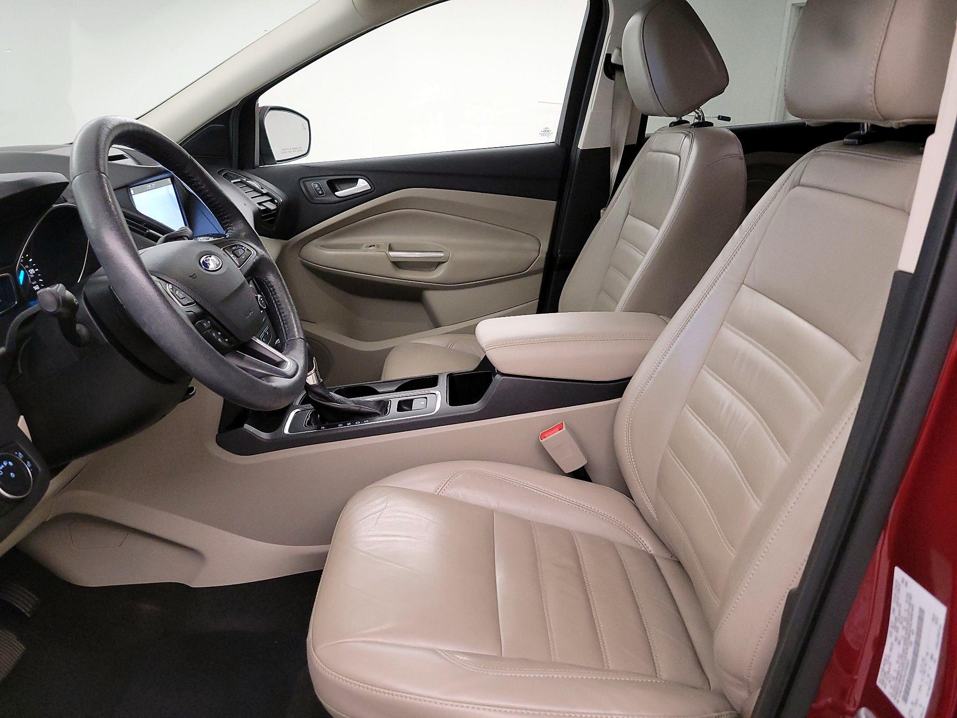 Thumbnail: 2017 Ford Escape - 11