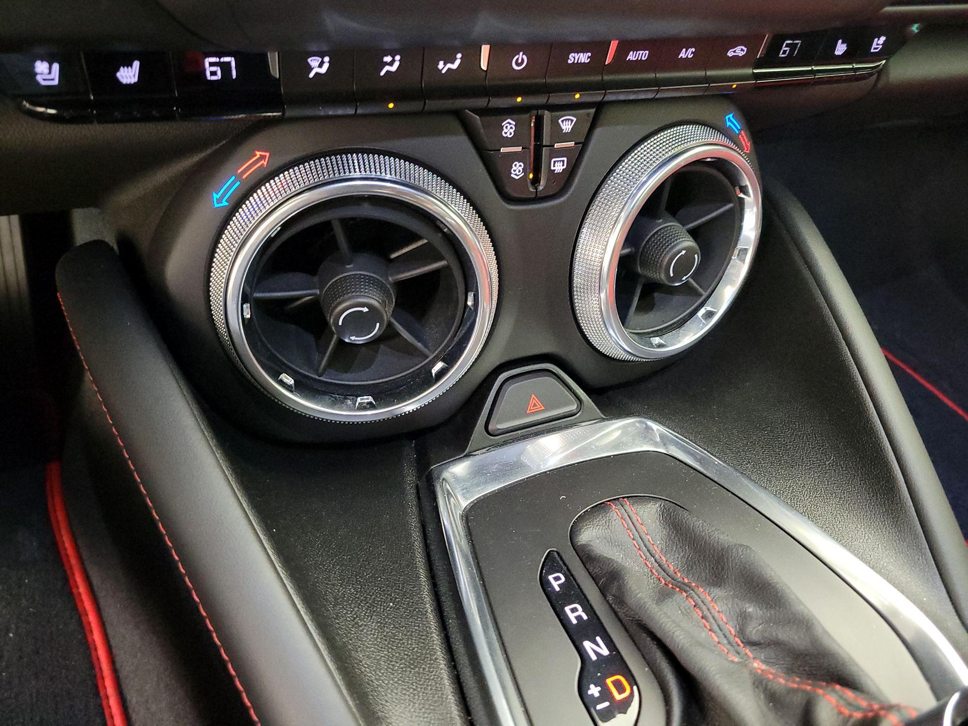 Thumbnail: 2019 Chevrolet Camaro - 17