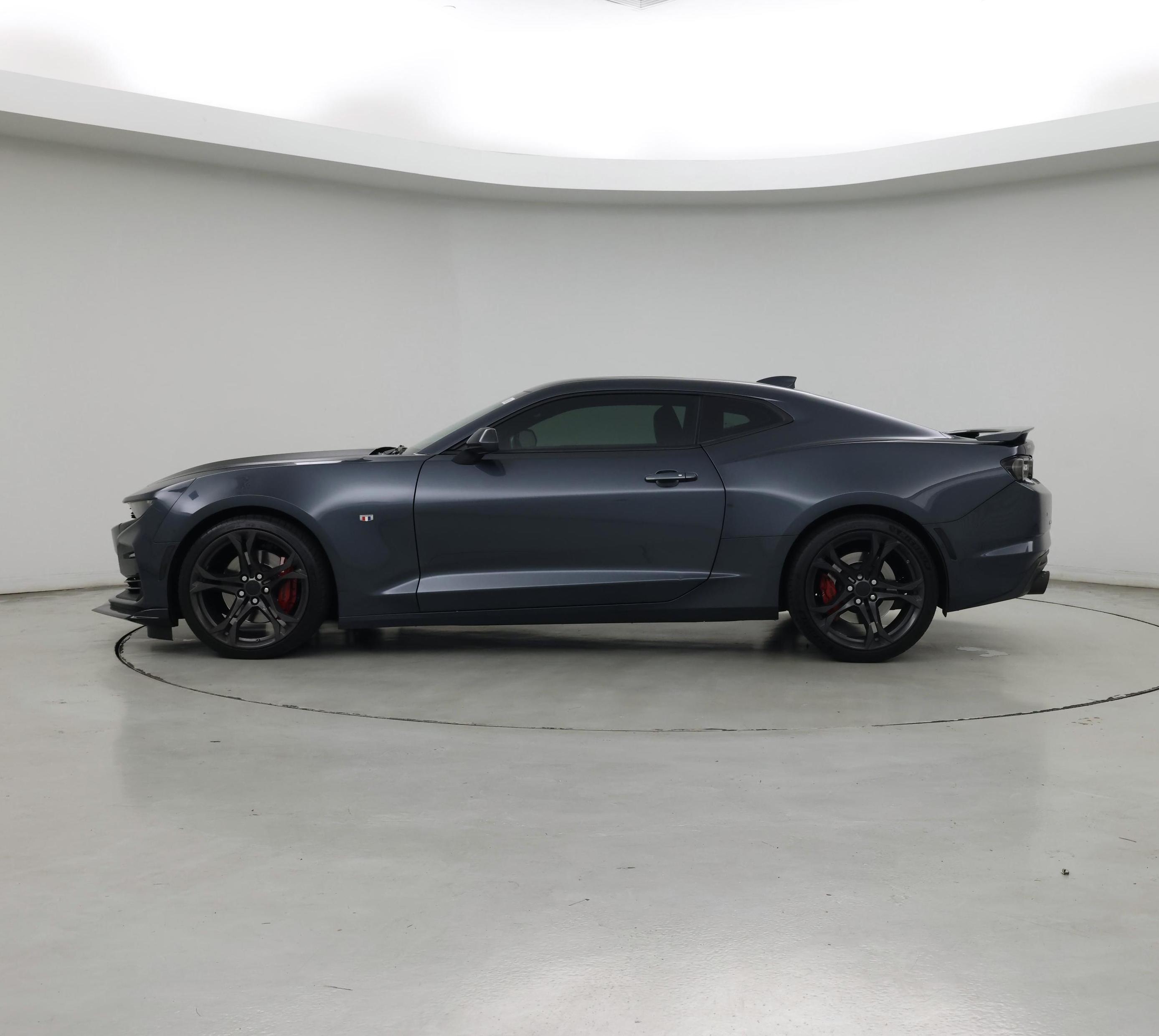 Thumbnail: 2019 Chevrolet Camaro - 3