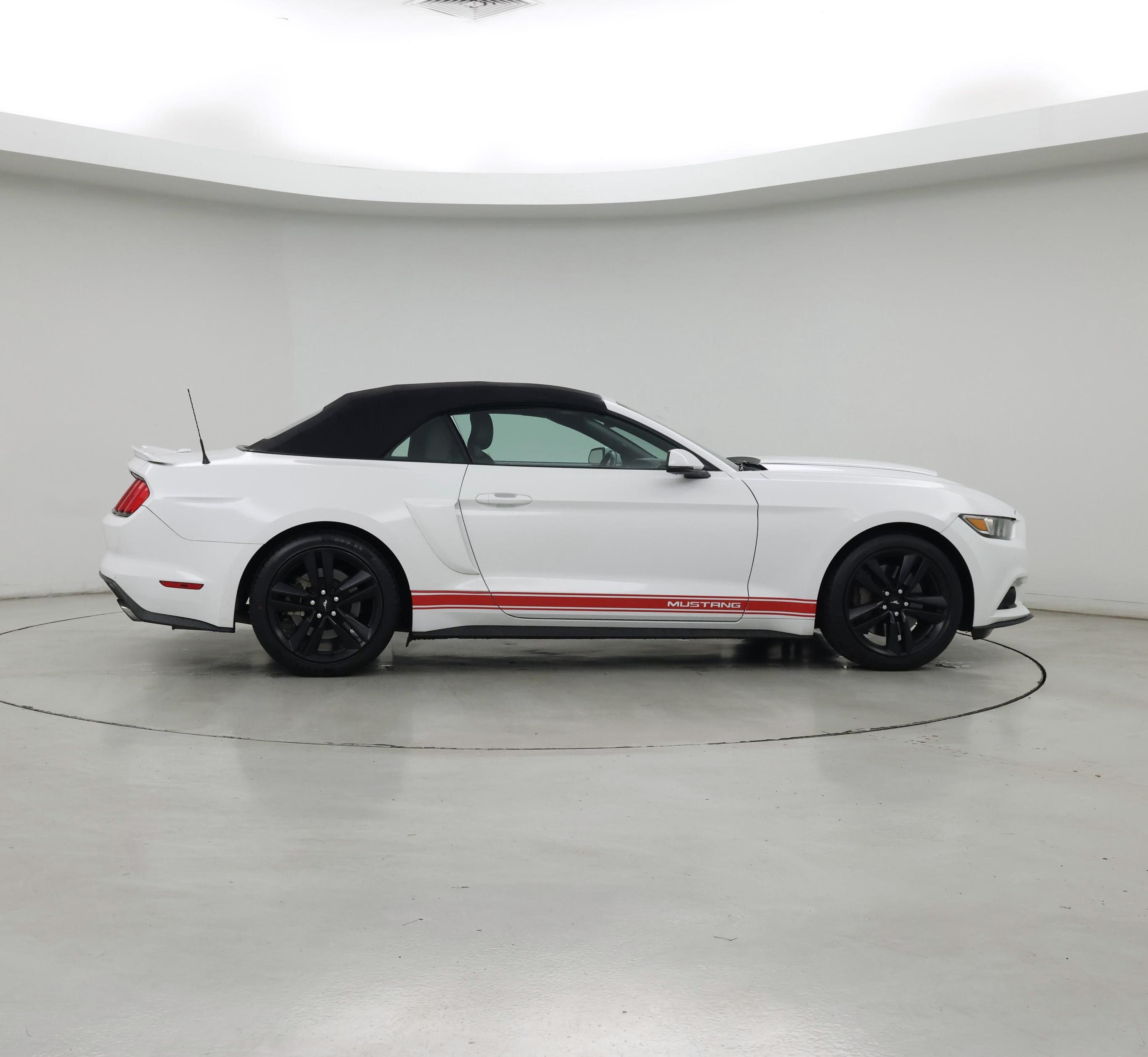 Thumbnail: 2016 Ford Mustang - 7