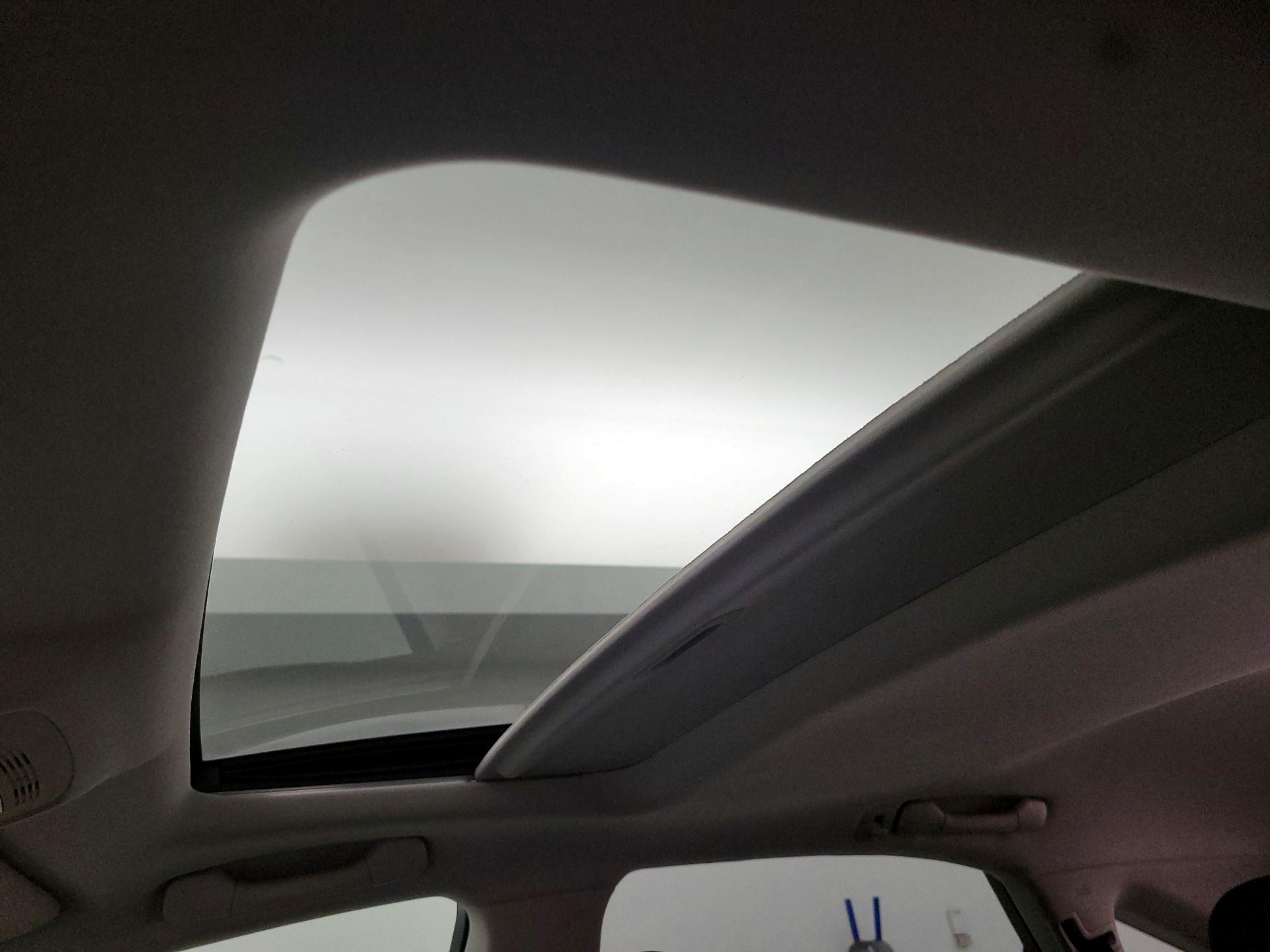 Thumbnail: 2015 Lexus RX - 19