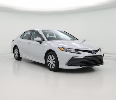 2022 Toyota Camry Hybrid LE