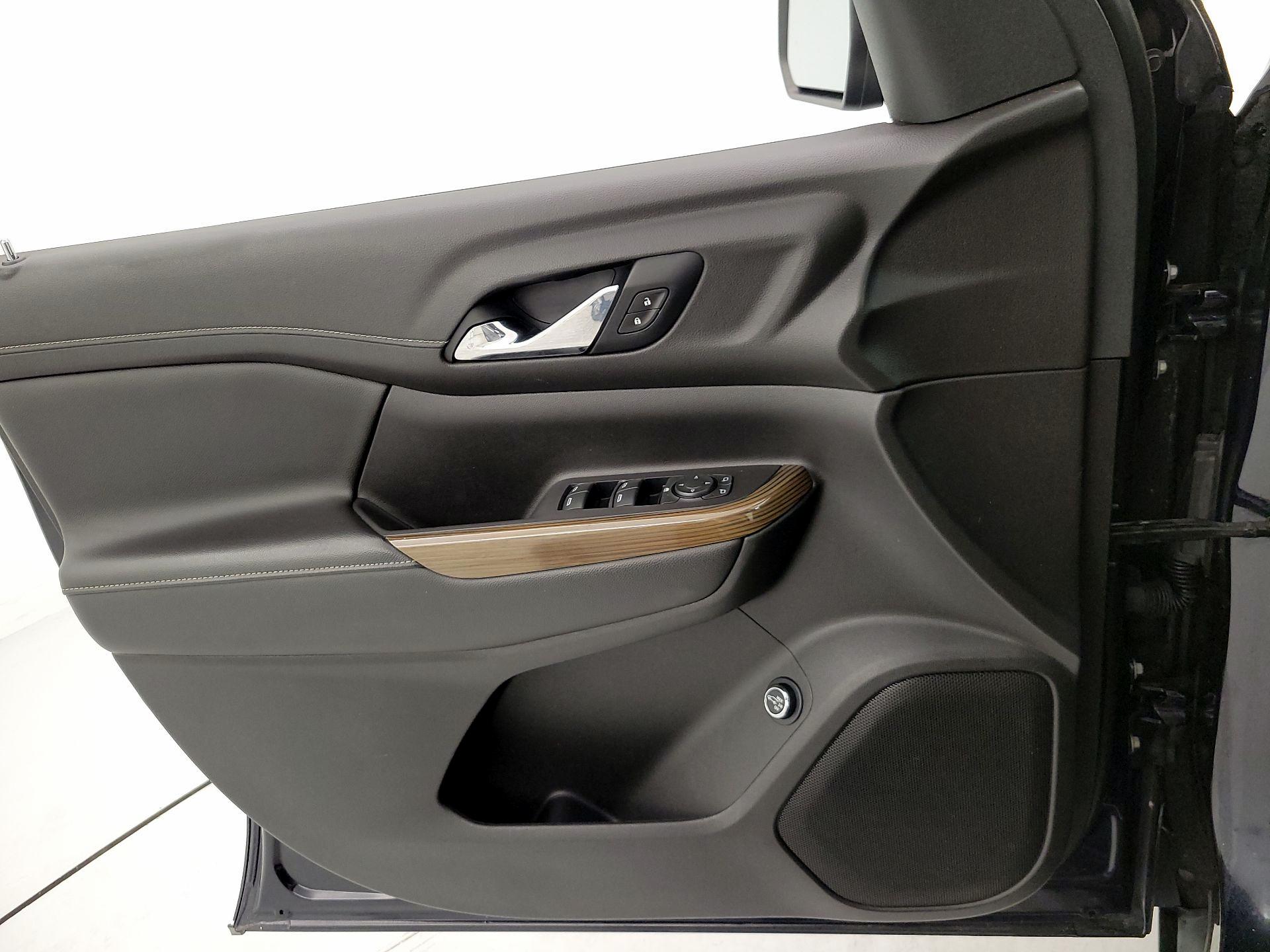 Thumbnail: 2021 GMC Acadia - 12