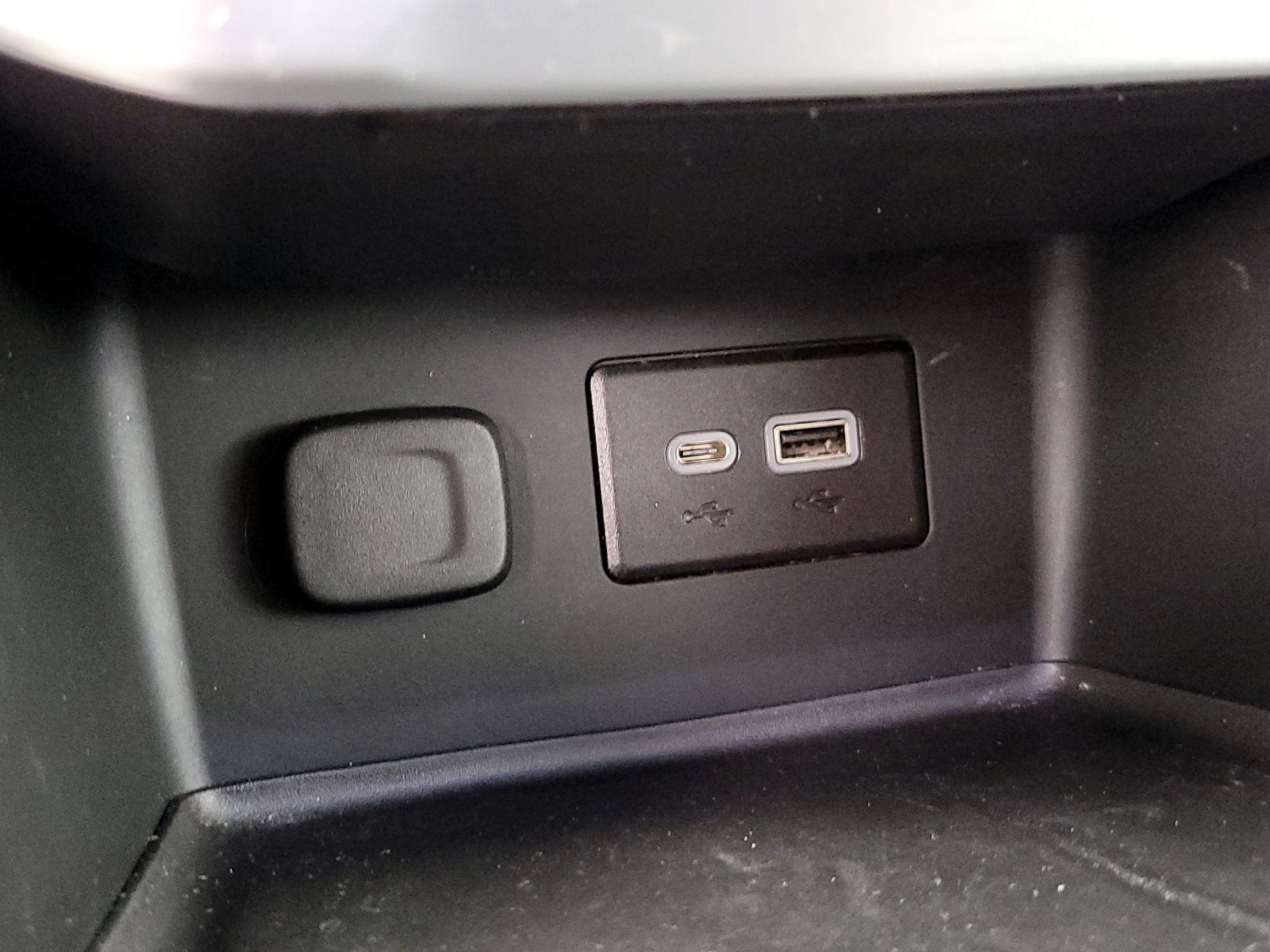 Thumbnail: 2021 GMC Acadia - 19