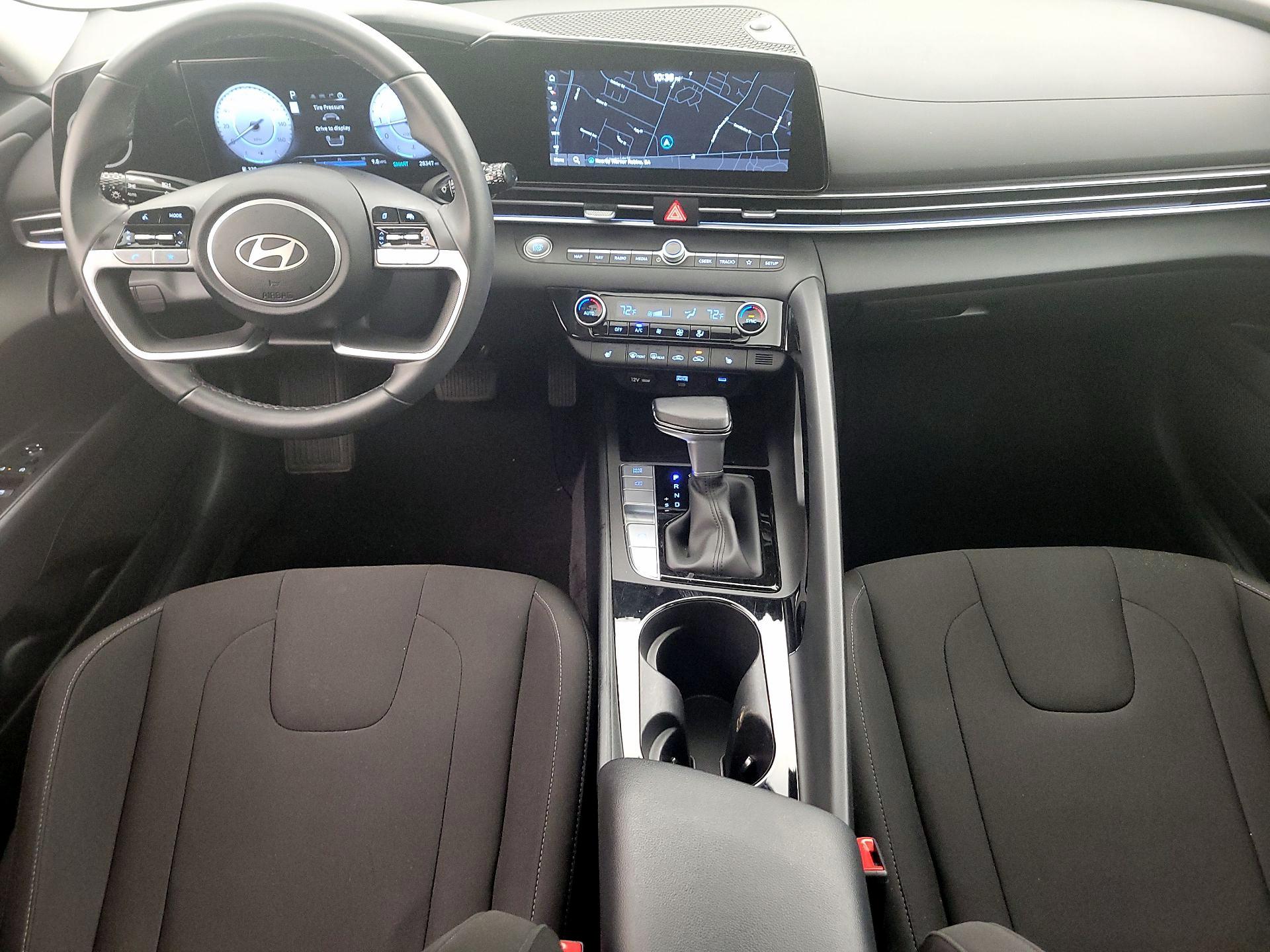 Thumbnail: 2025 Hyundai Elantra - 9
