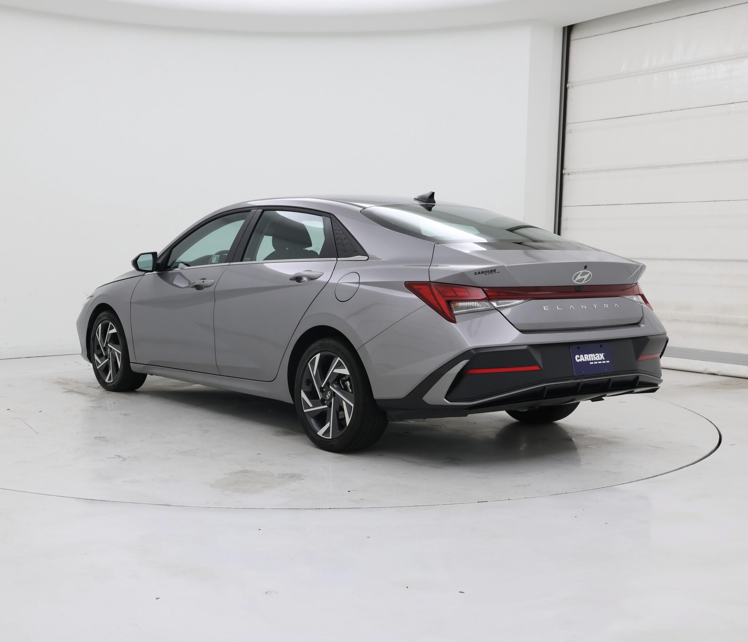 Thumbnail: 2025 Hyundai Elantra - 2