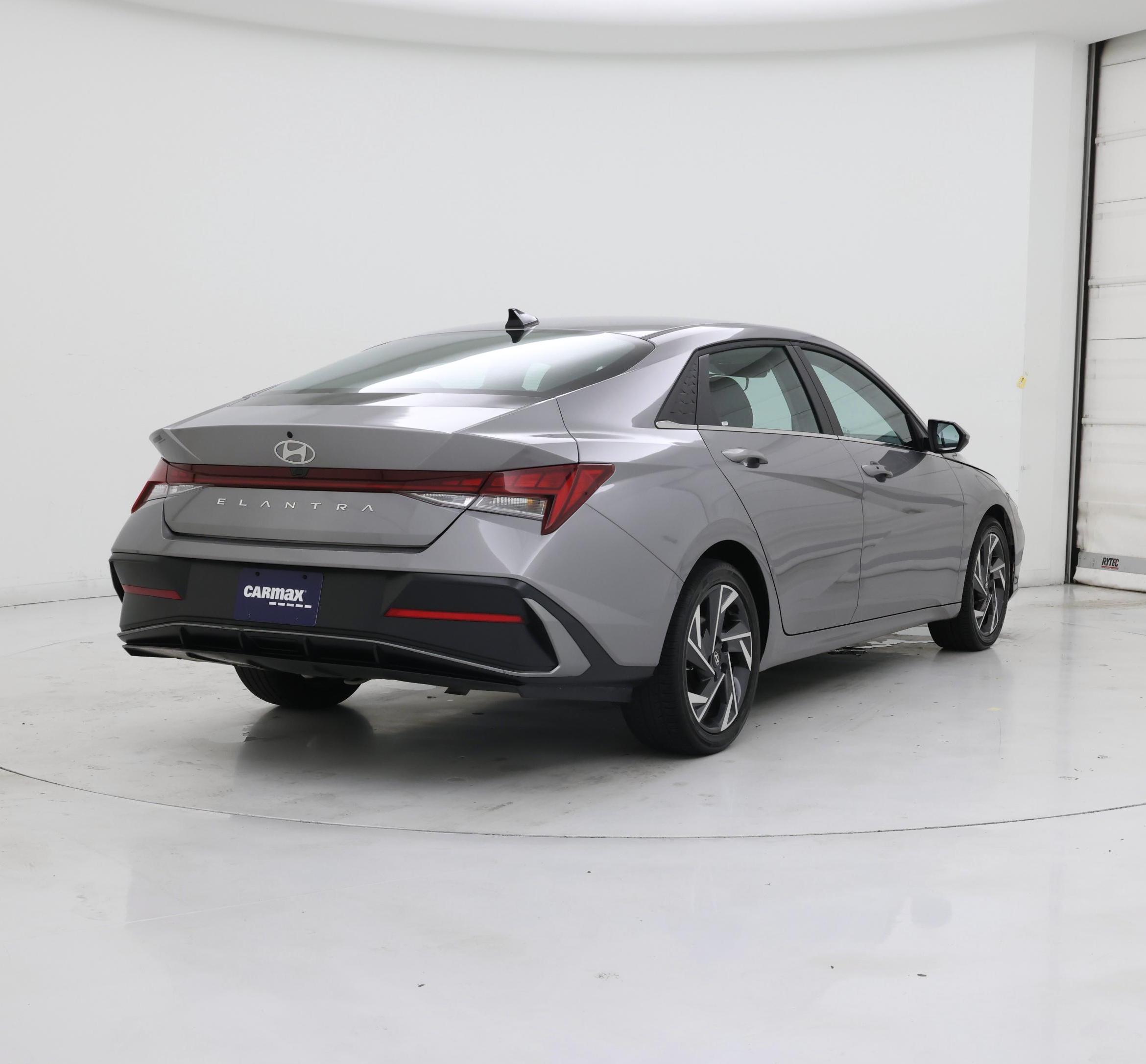 Thumbnail: 2025 Hyundai Elantra - 8