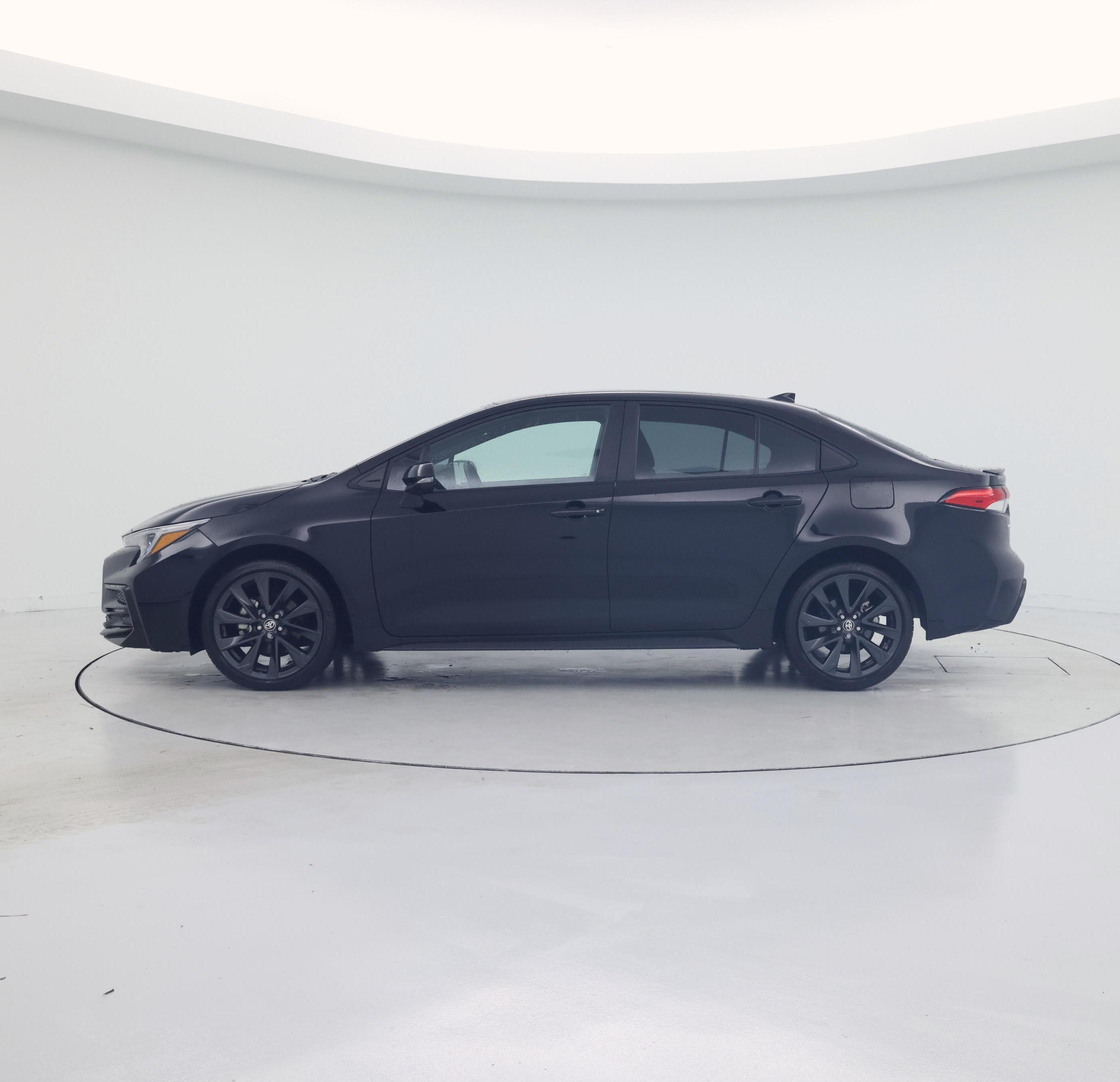 Thumbnail: 2023 Toyota Corolla - 3