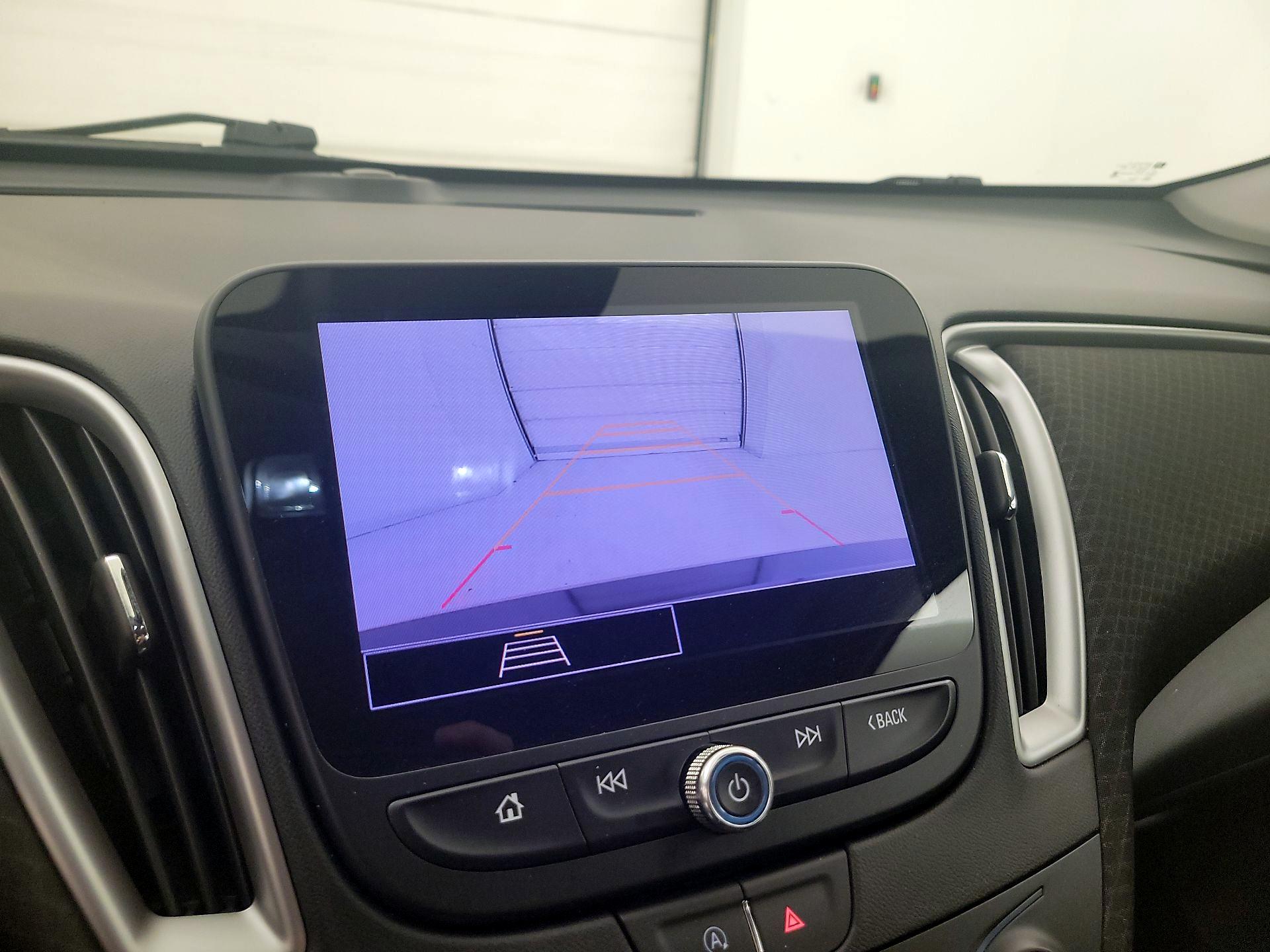 Thumbnail: 2023 Chevrolet Malibu - 14