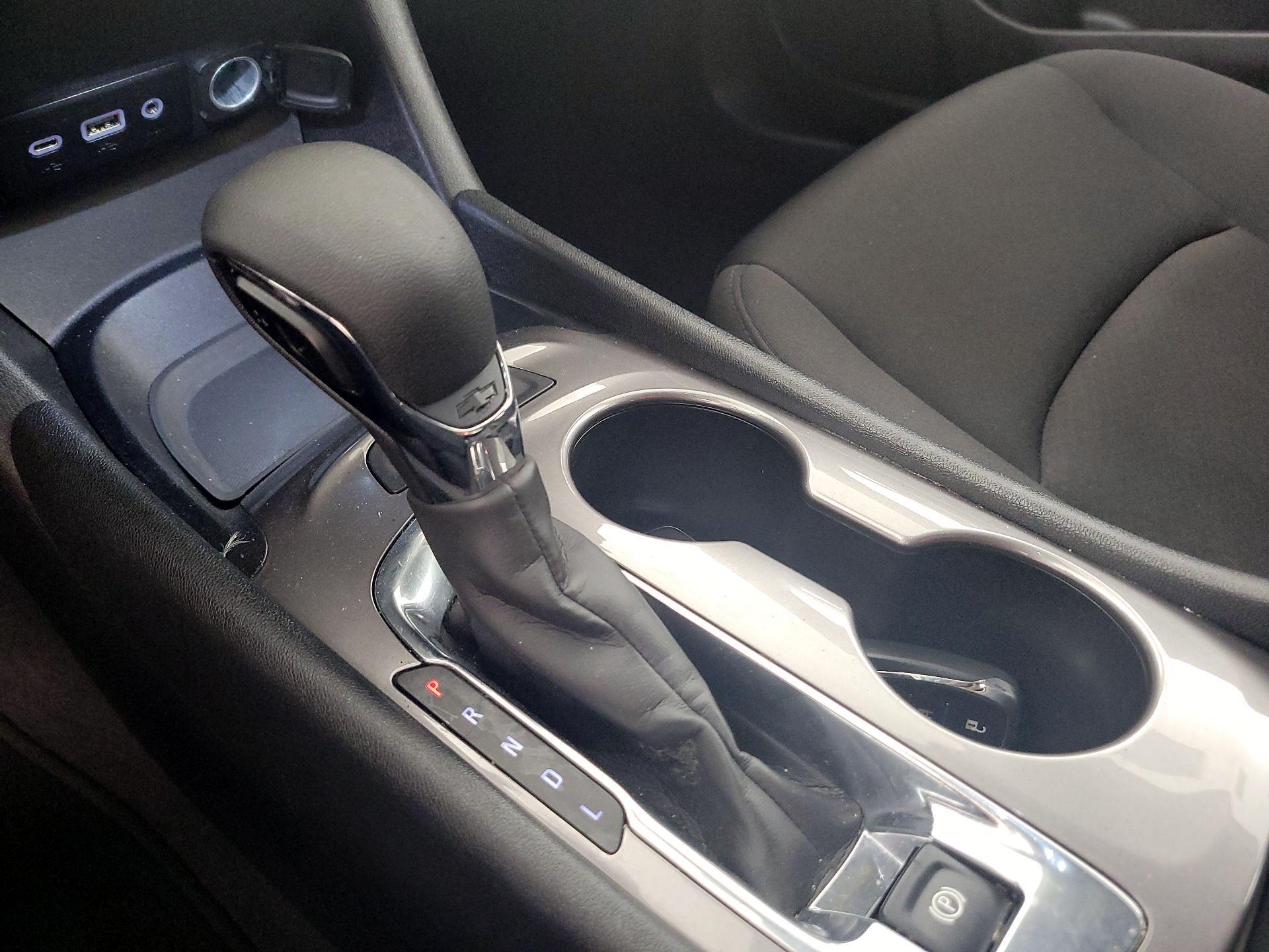 Thumbnail: 2023 Chevrolet Malibu - 17