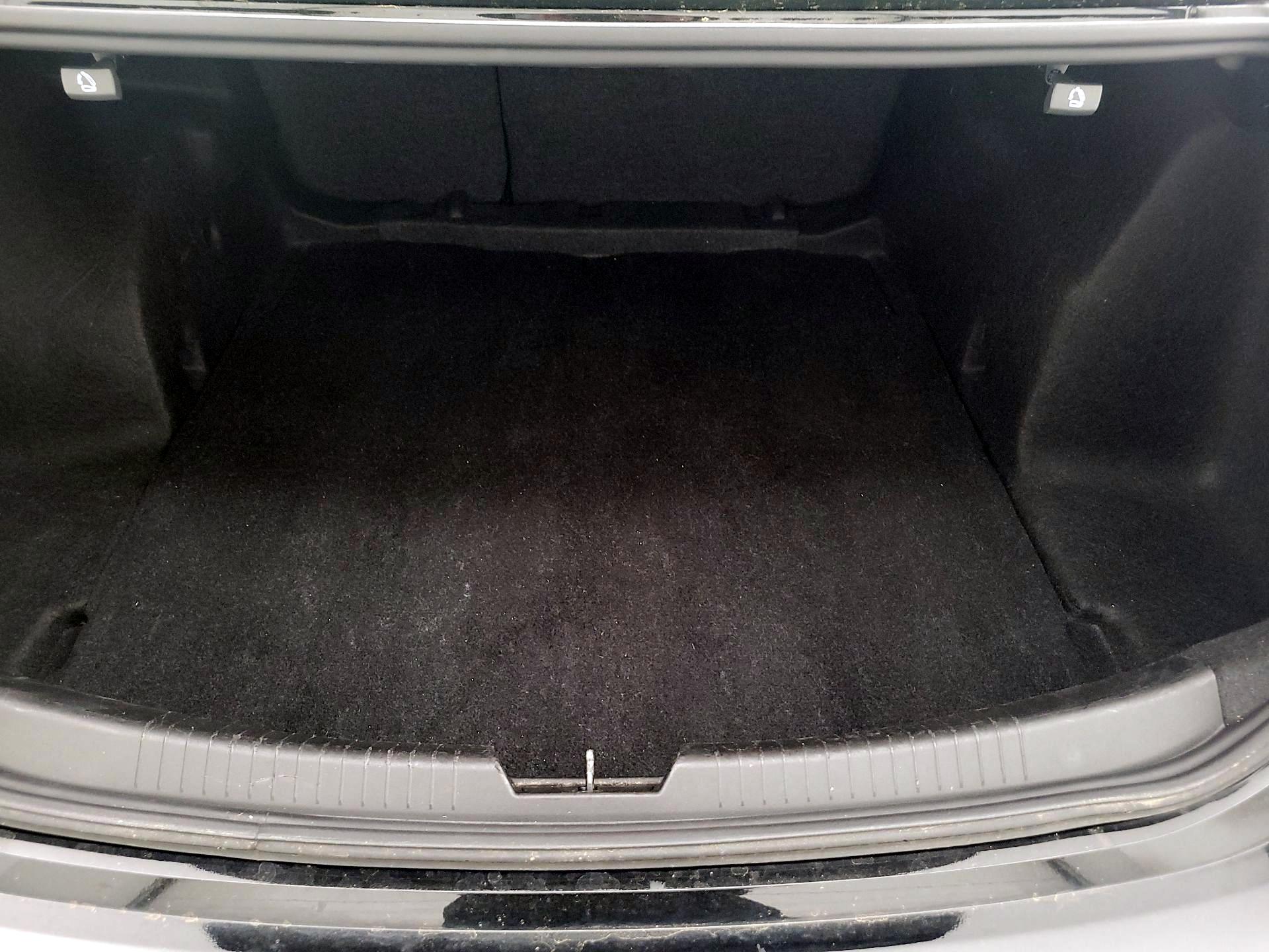 Thumbnail: 2023 Chevrolet Malibu - 20