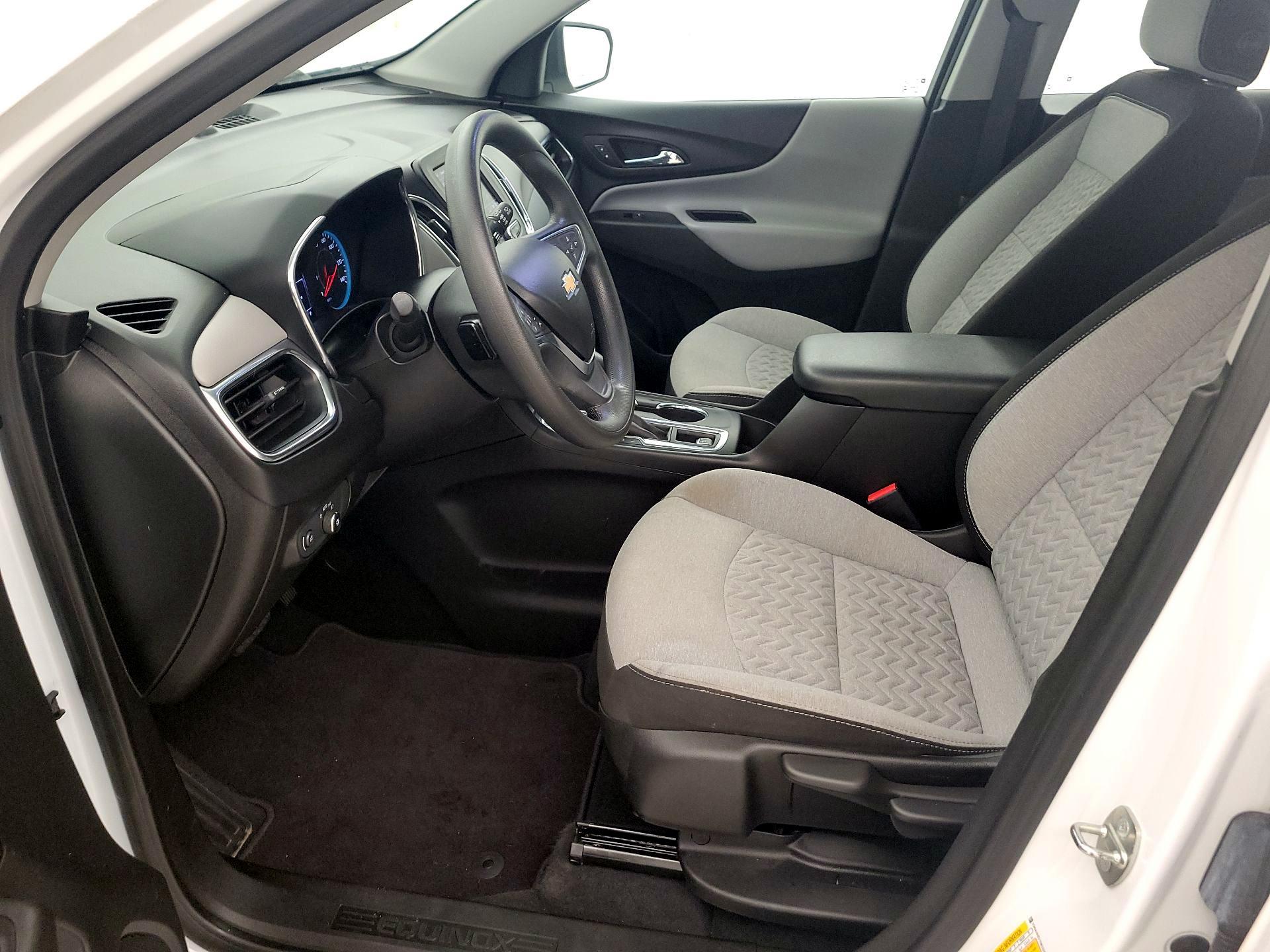 Thumbnail: 2022 Chevrolet Equinox - 11