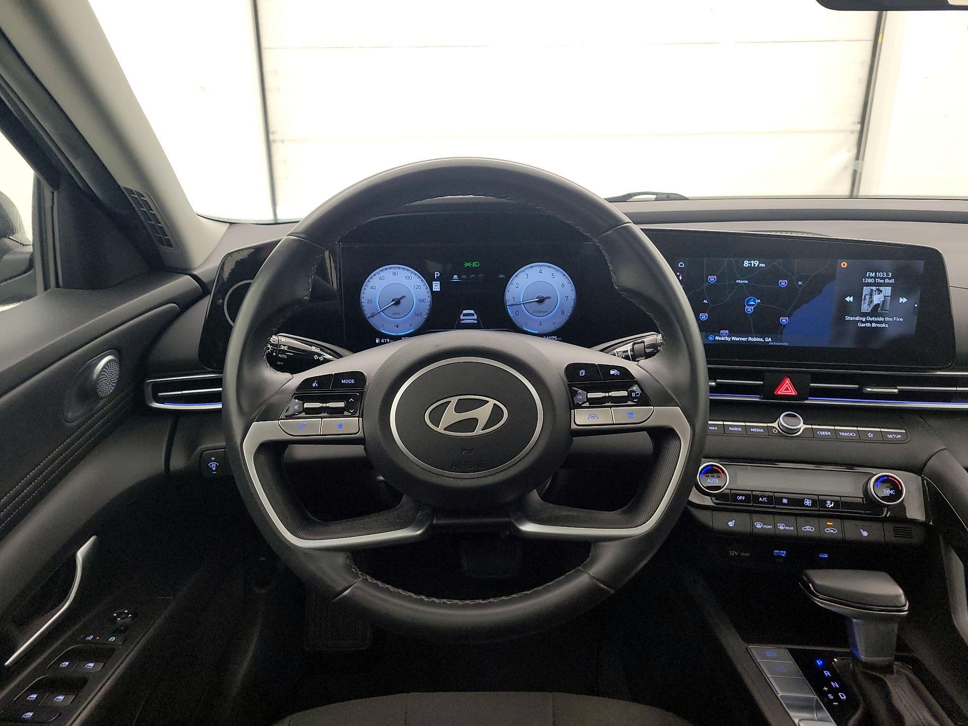 Thumbnail: 2024 Hyundai Elantra - 10