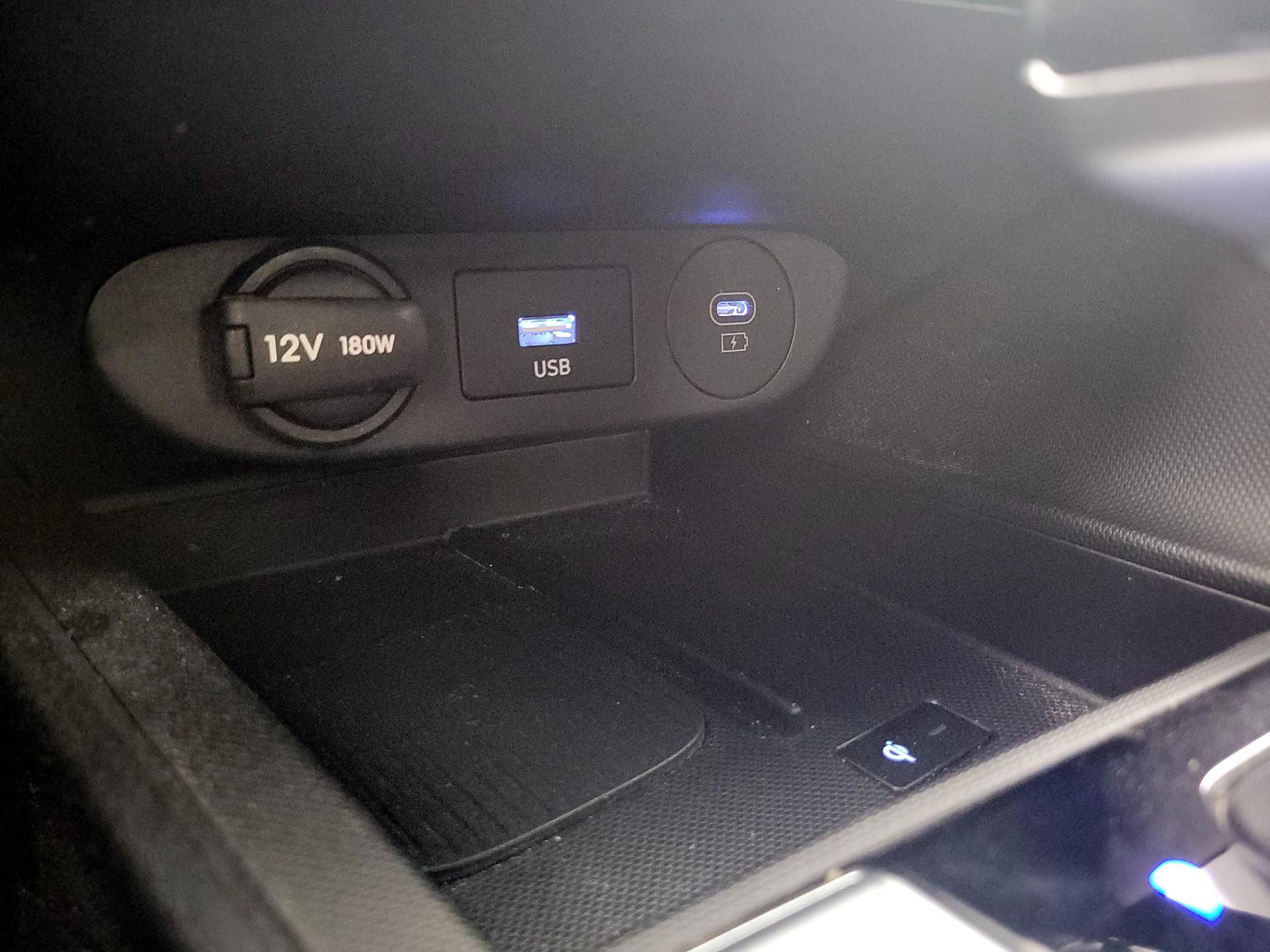 Thumbnail: 2024 Hyundai Elantra - 19