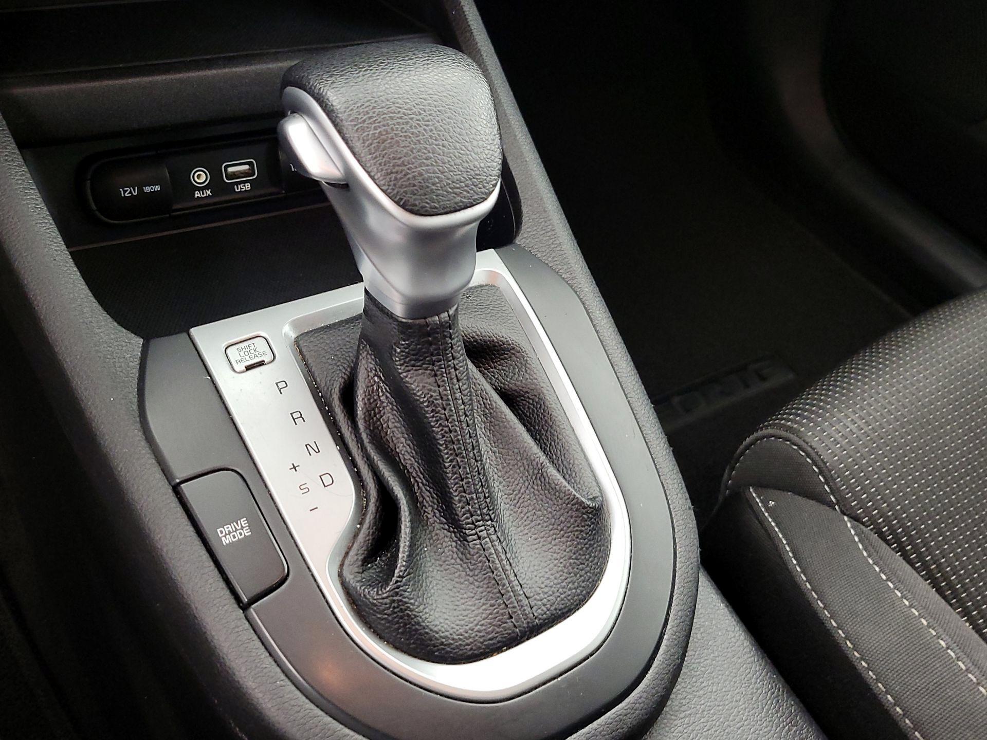 Thumbnail: 2021 Kia Forte - 17