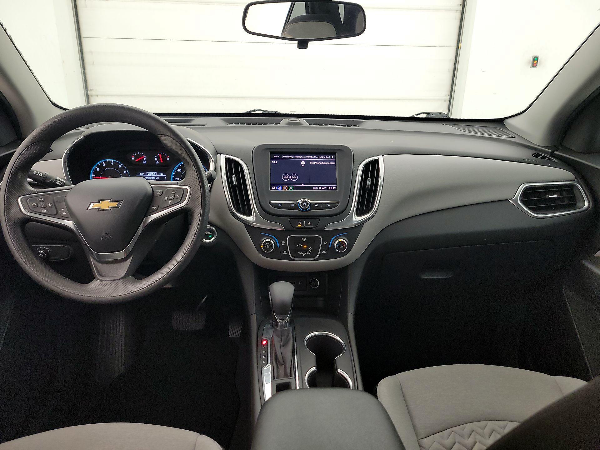 Thumbnail: 2022 Chevrolet Equinox - 9