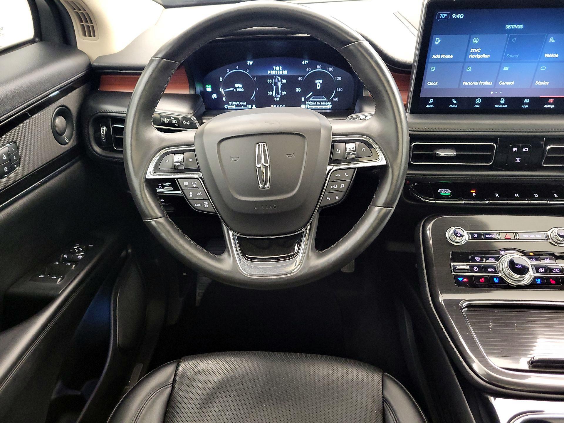 Thumbnail: 2022 Lincoln Nautilus - 10