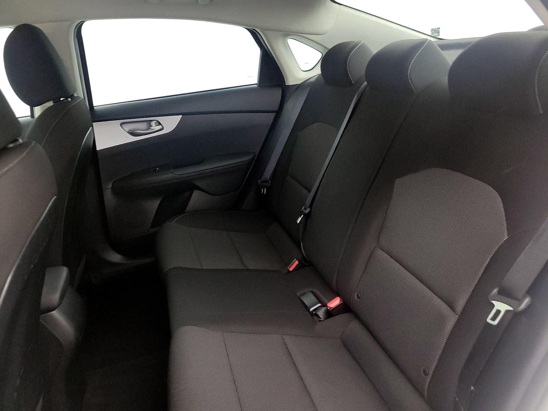 Thumbnail: 2024 Kia Forte - 19