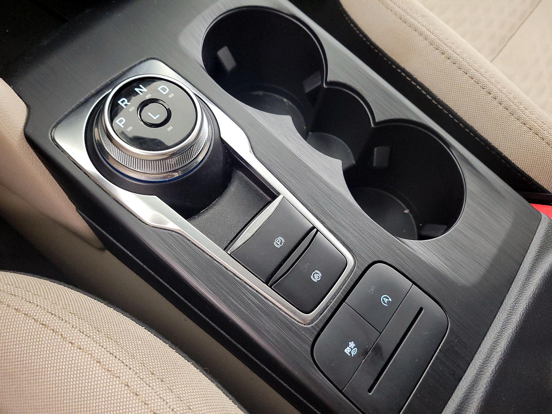 Thumbnail: 2022 Ford Escape - 17