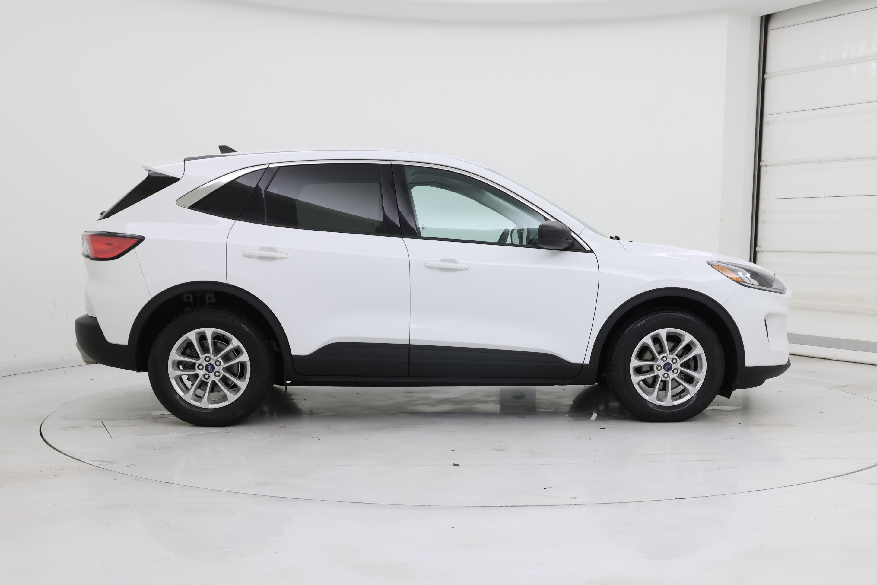 Thumbnail: 2022 Ford Escape - 7