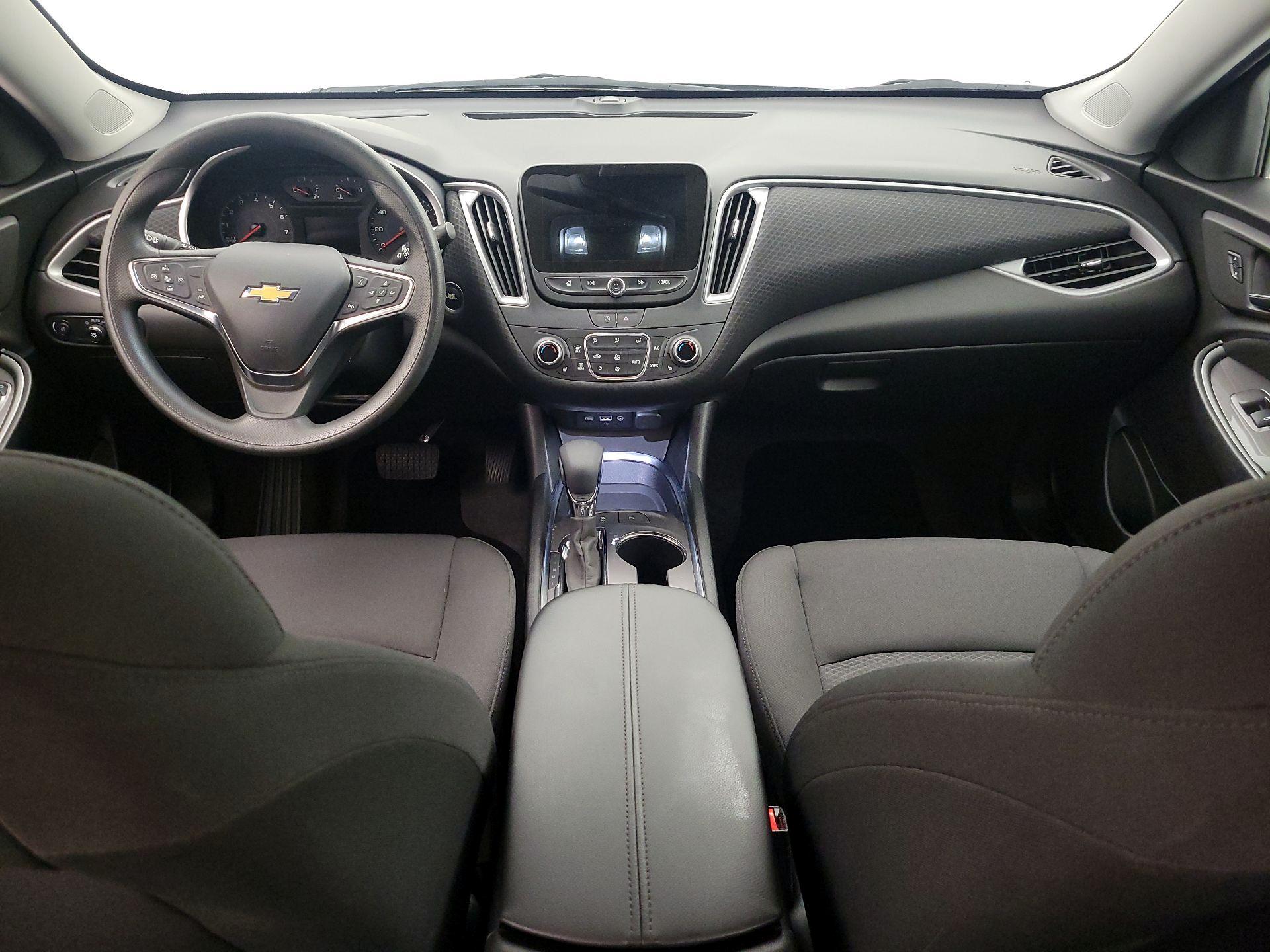 Thumbnail: 2025 Chevrolet Malibu - 9