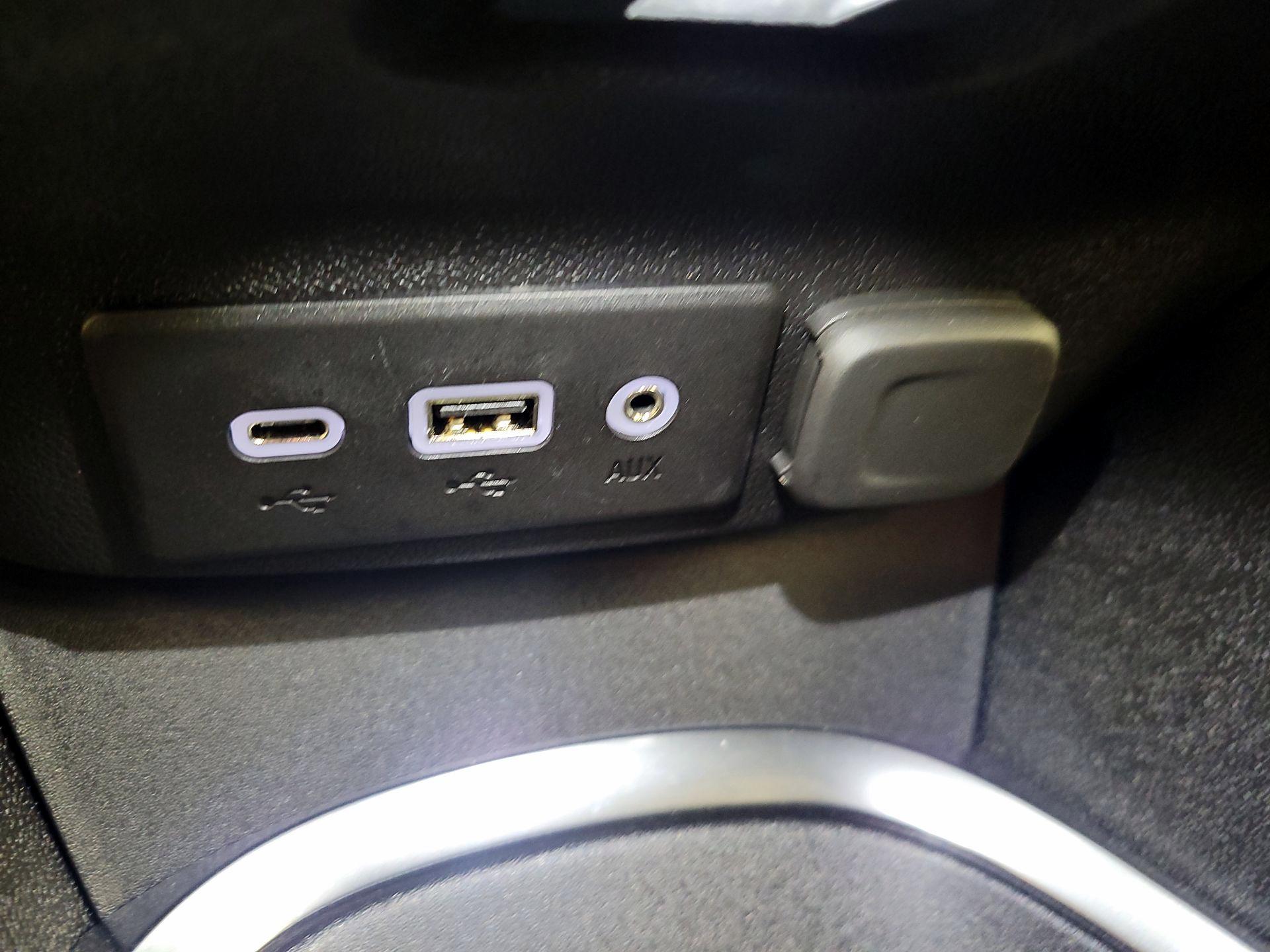 Thumbnail: 2025 Chevrolet Malibu - 18