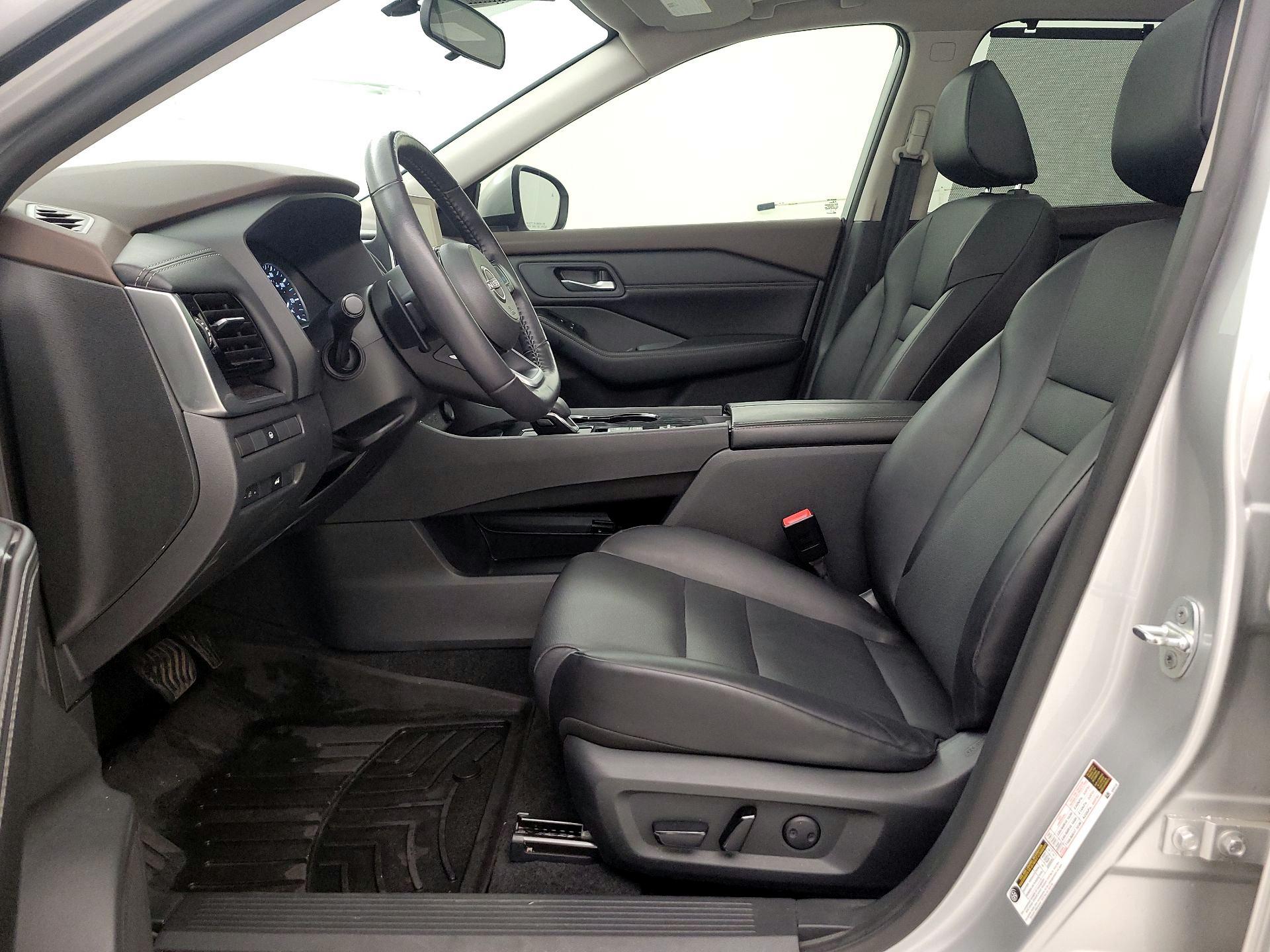 Thumbnail: 2022 Nissan Rogue - 11