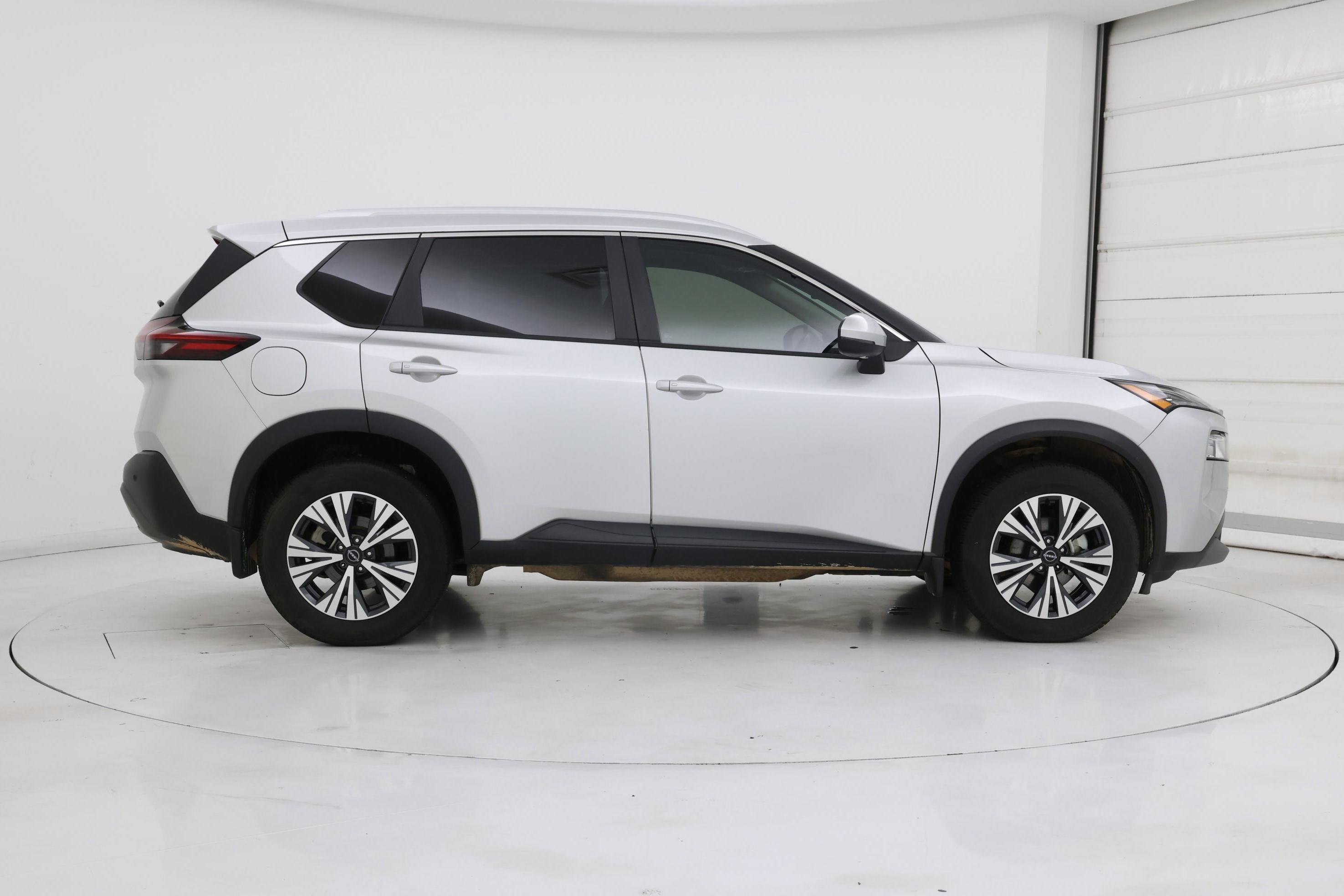 Thumbnail: 2022 Nissan Rogue - 7