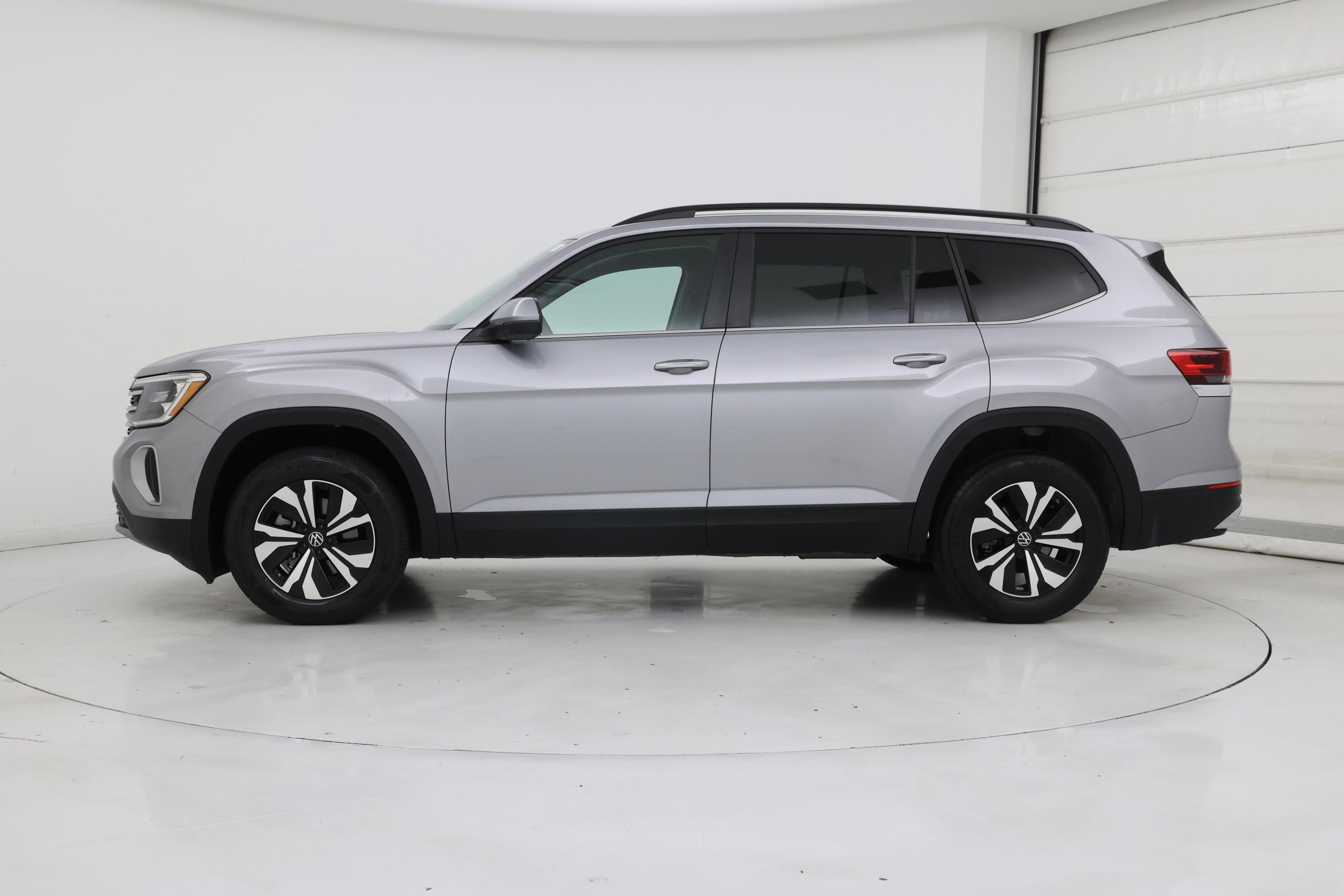 Thumbnail: 2025 Volkswagen Atlas - 3