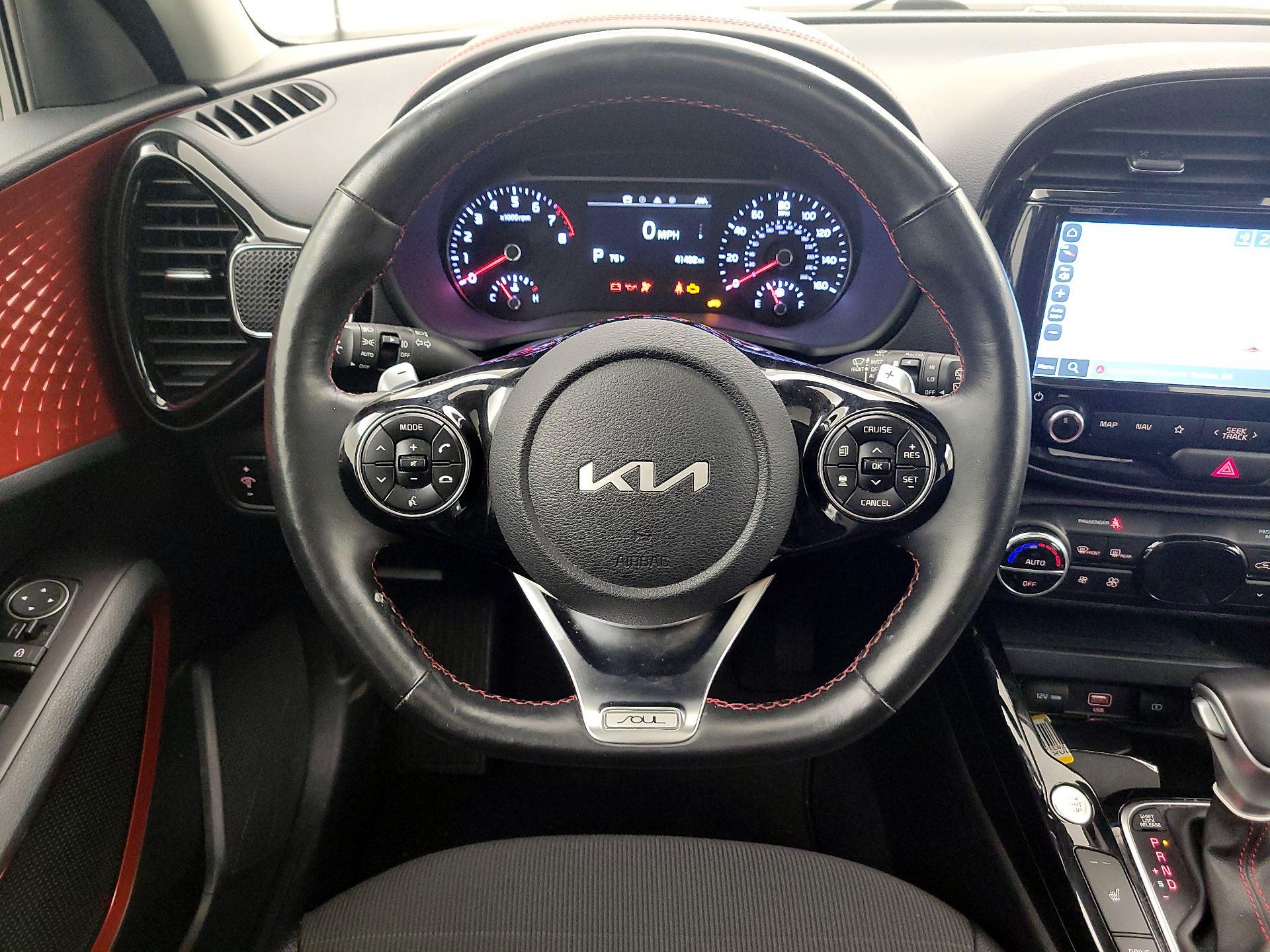 Thumbnail: 2022 Kia Soul - 10