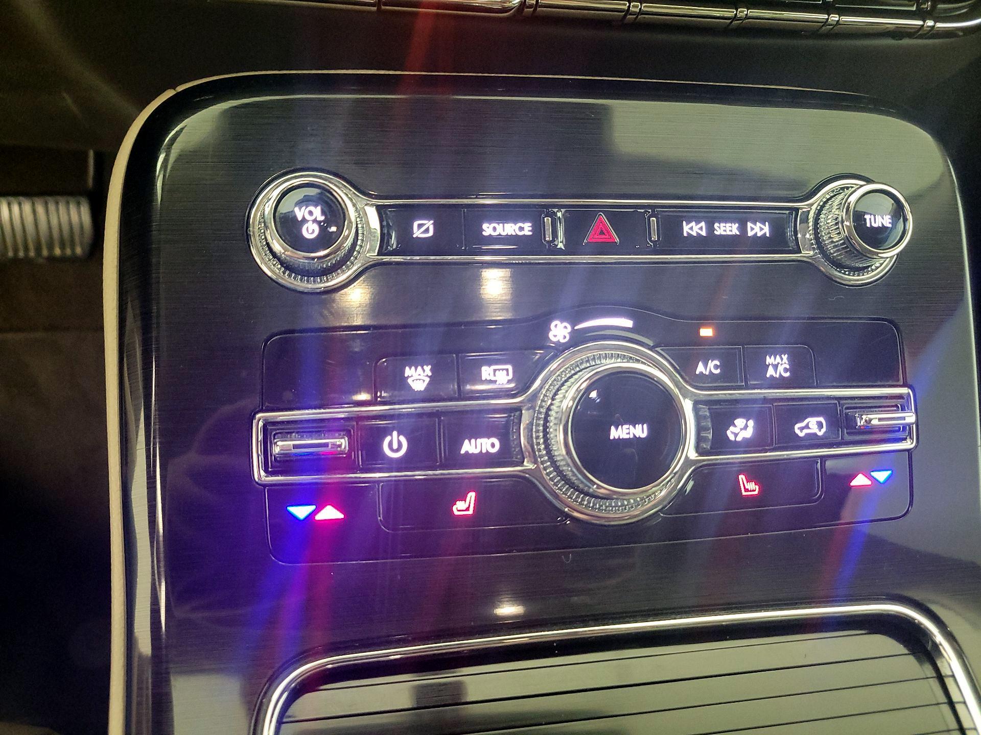 Thumbnail: 2022 Lincoln Nautilus - 15