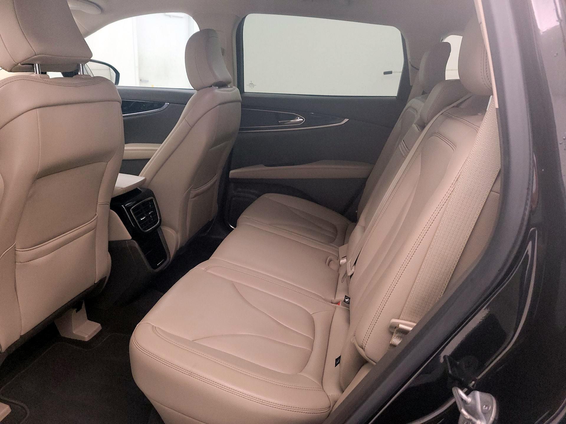 Thumbnail: 2022 Lincoln Nautilus - 18