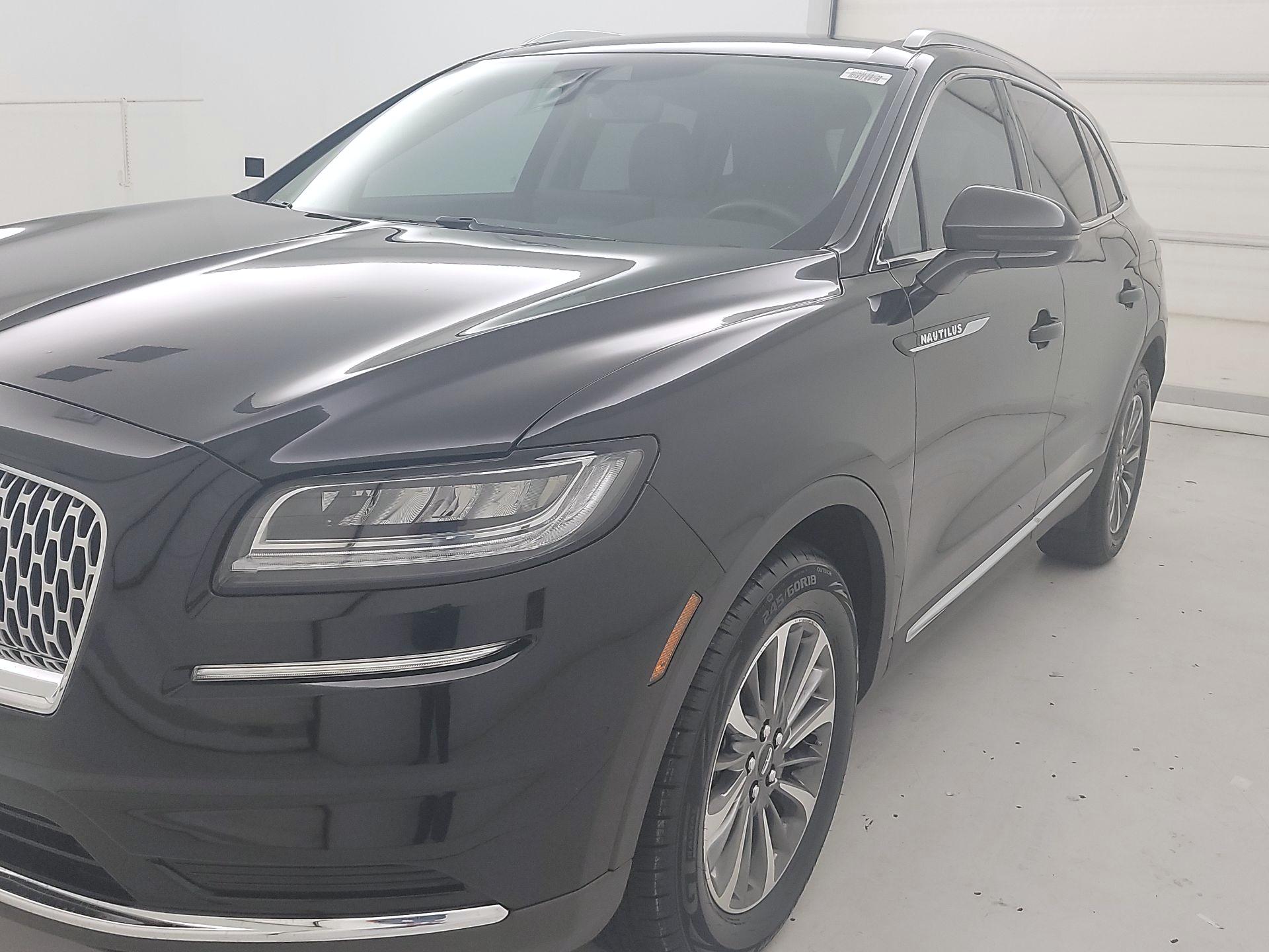 Thumbnail: 2022 Lincoln Nautilus - 3