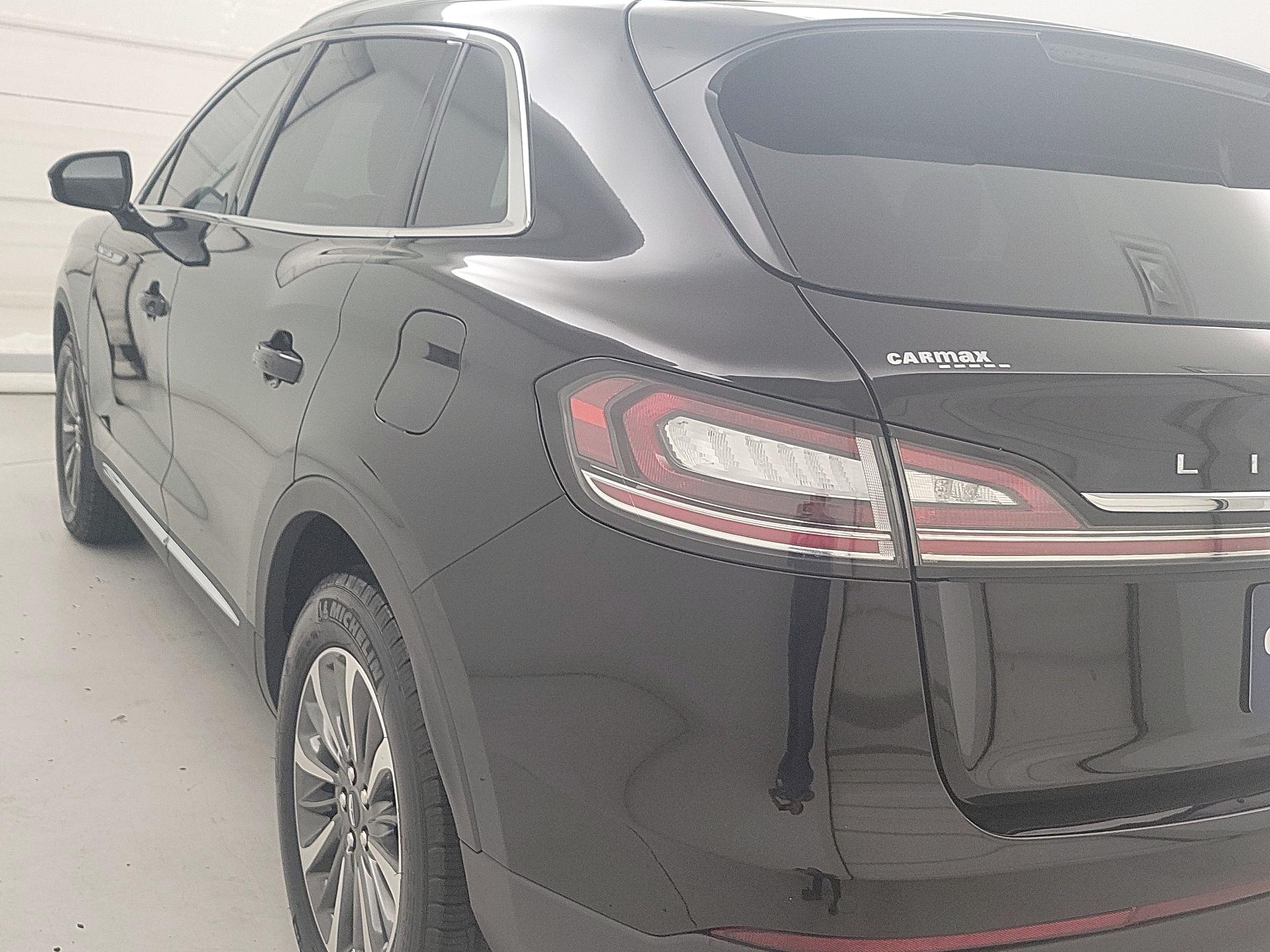 Thumbnail: 2022 Lincoln Nautilus - 7