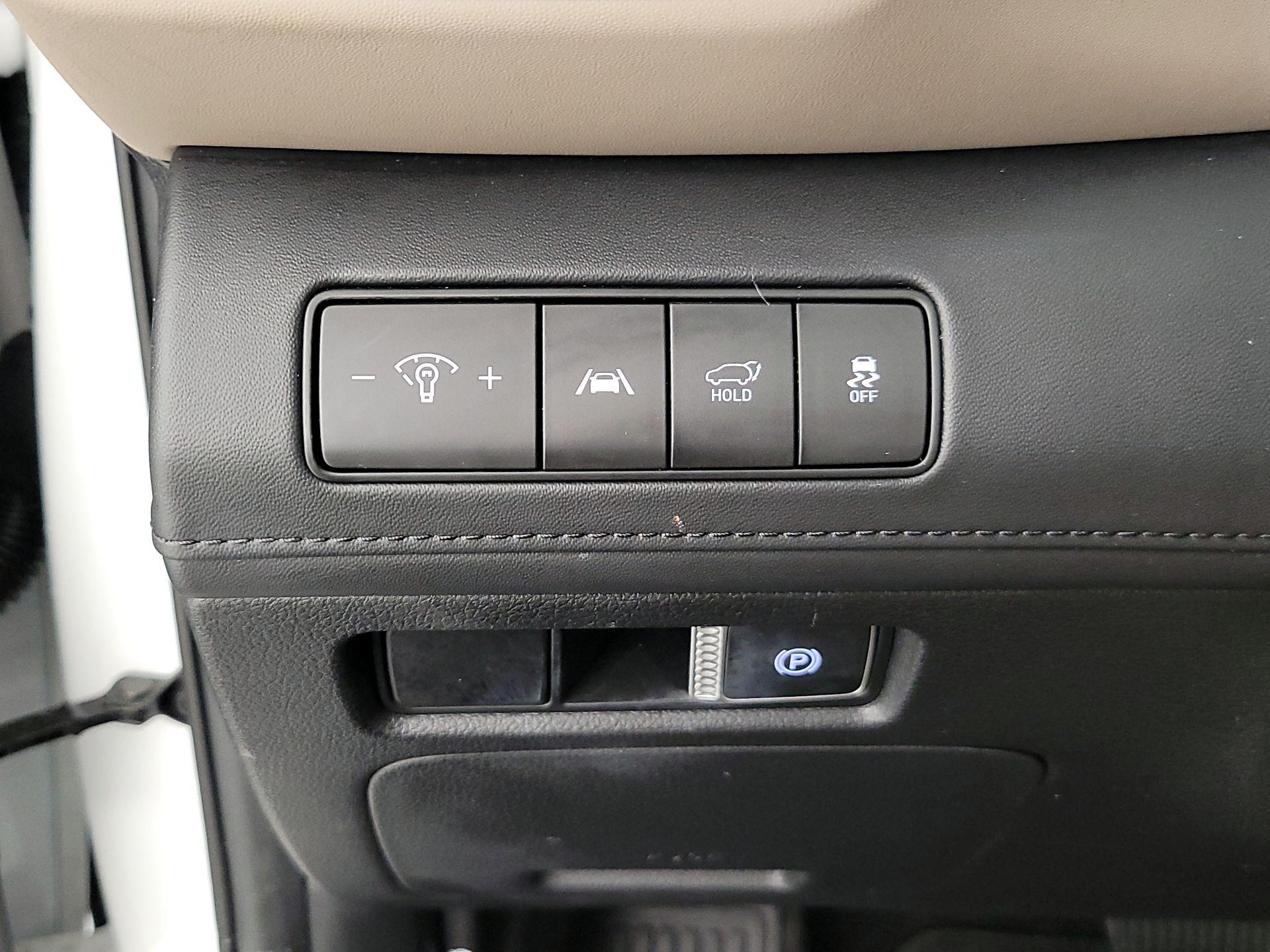 Thumbnail: 2023 Hyundai Santa Fe - 13