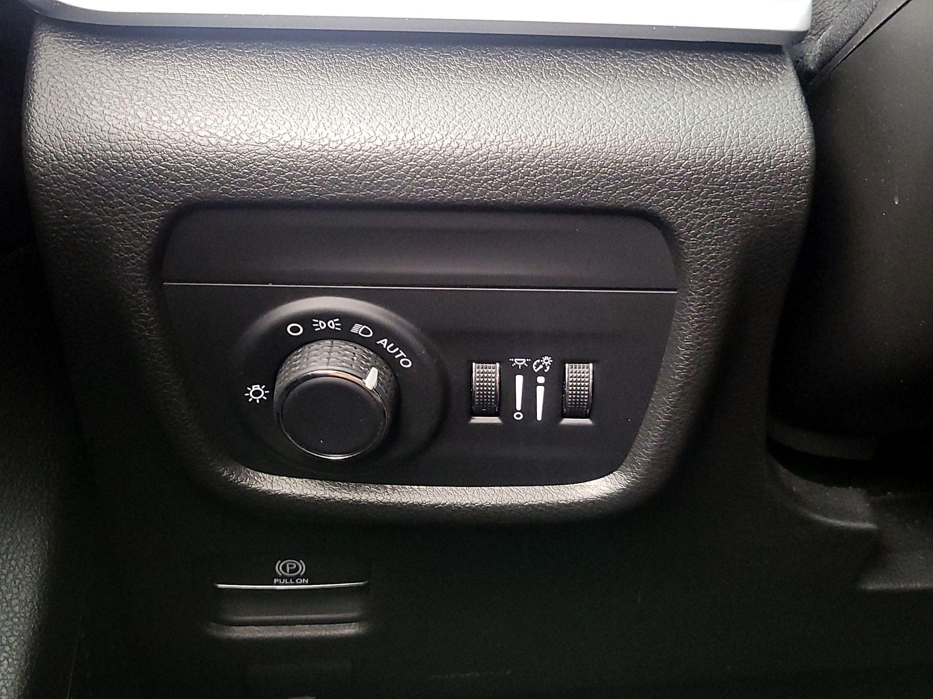 Thumbnail: 2025 Jeep Grand Cherokee L - 13