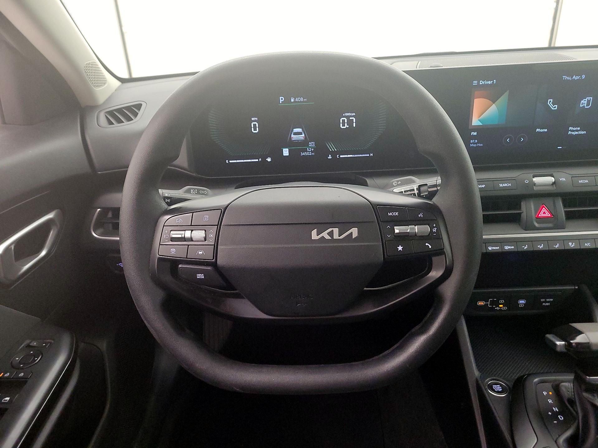 Thumbnail: 2025 Kia K4 - 10