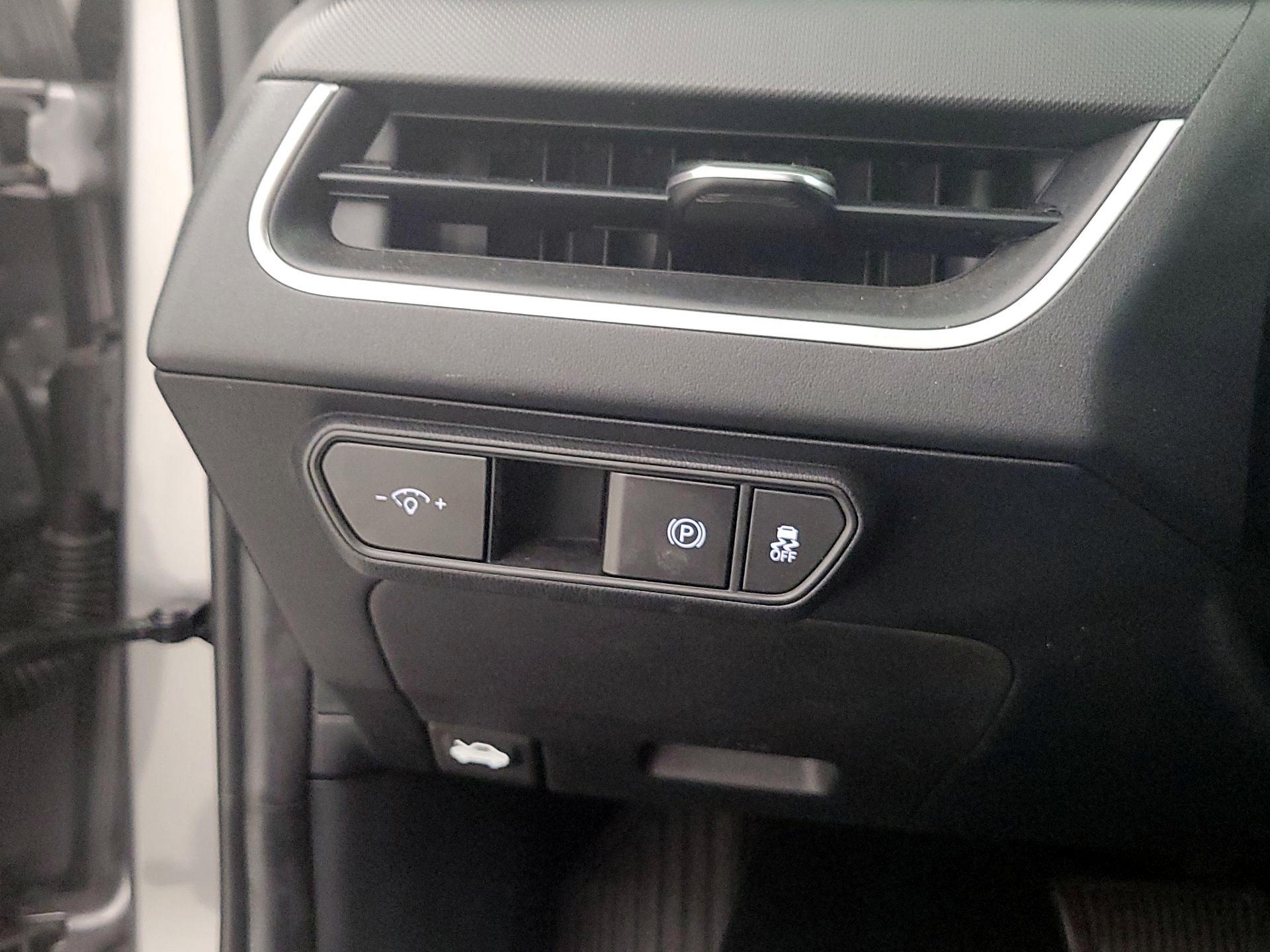 Thumbnail: 2025 Kia K4 - 13