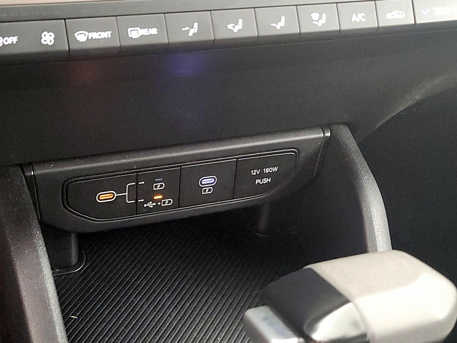 Thumbnail: 2025 Kia K4 - 18