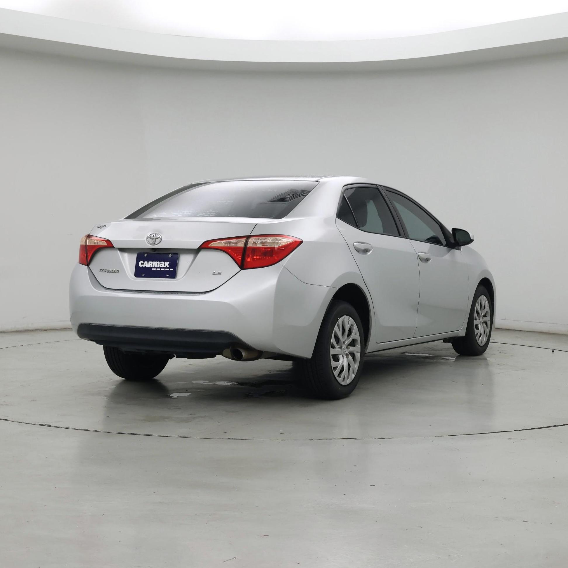 Thumbnail: 2018 Toyota Corolla - 8