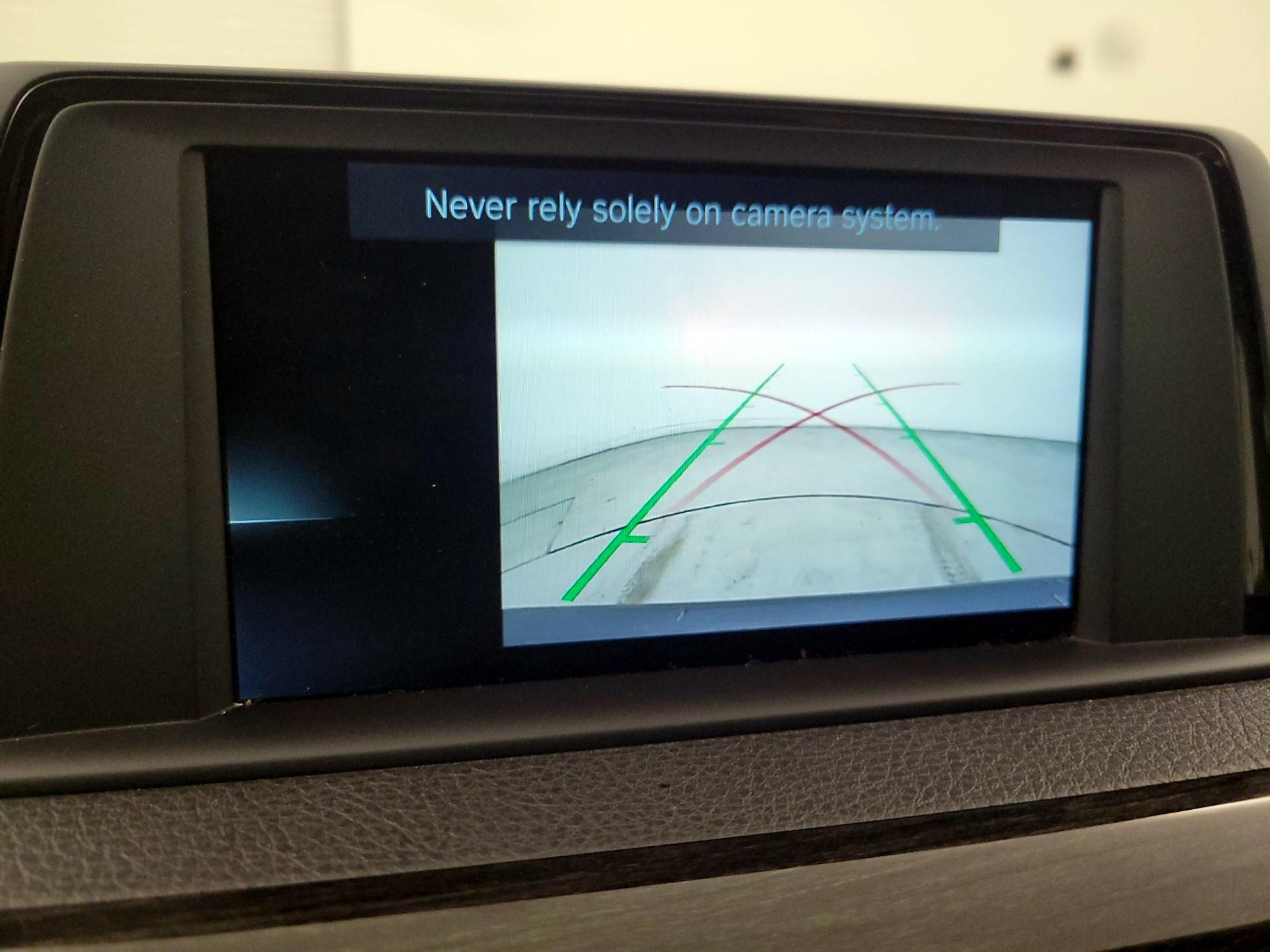 Thumbnail: 2018 BMW 3 Series - 14