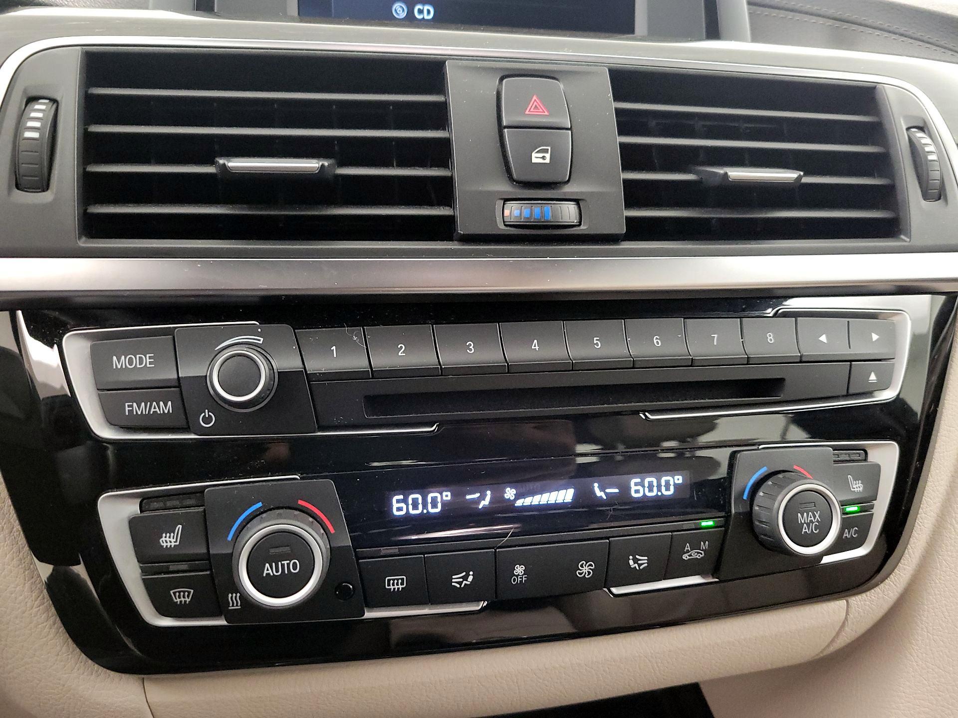 Thumbnail: 2018 BMW 3 Series - 16