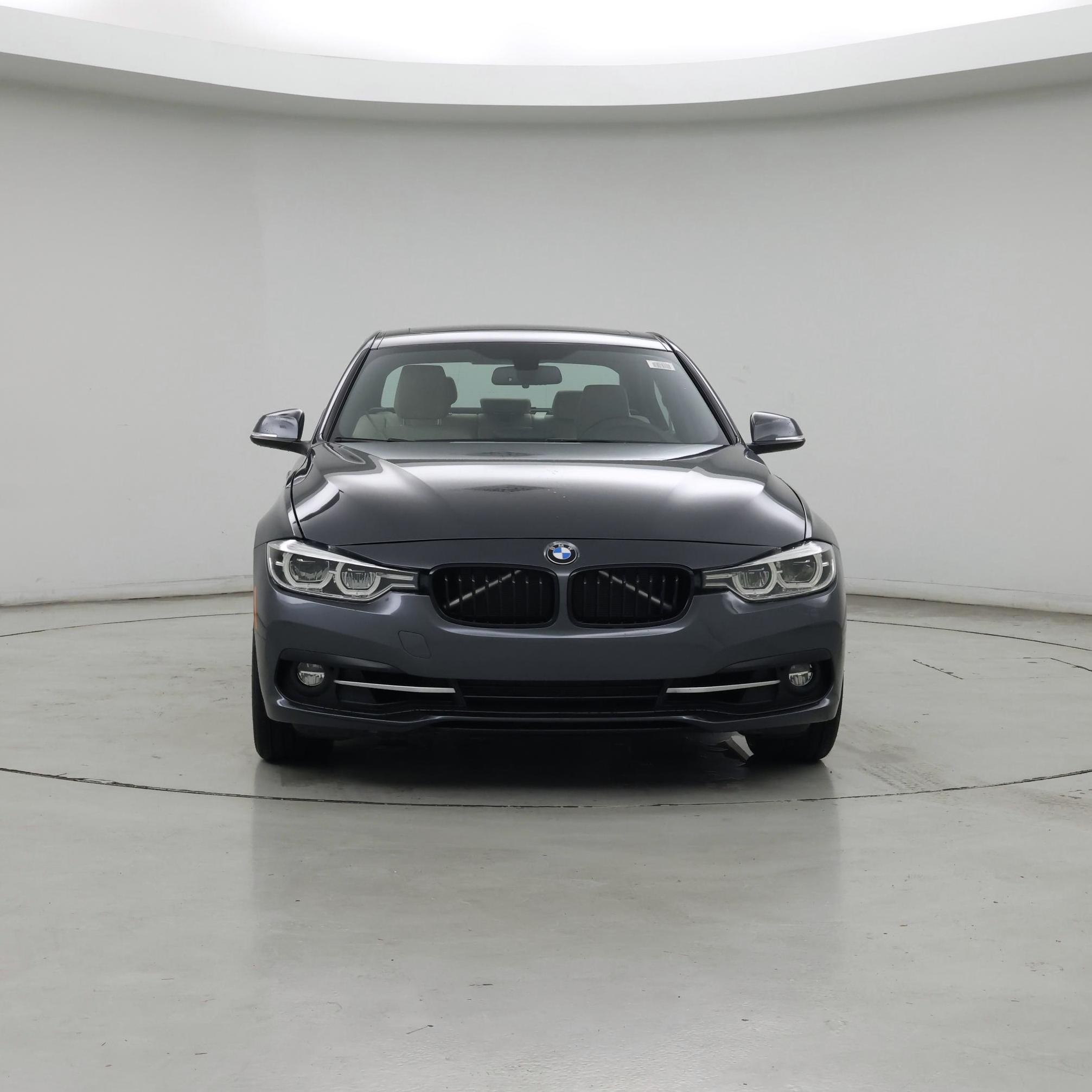 Thumbnail: 2018 BMW 3 Series - 5