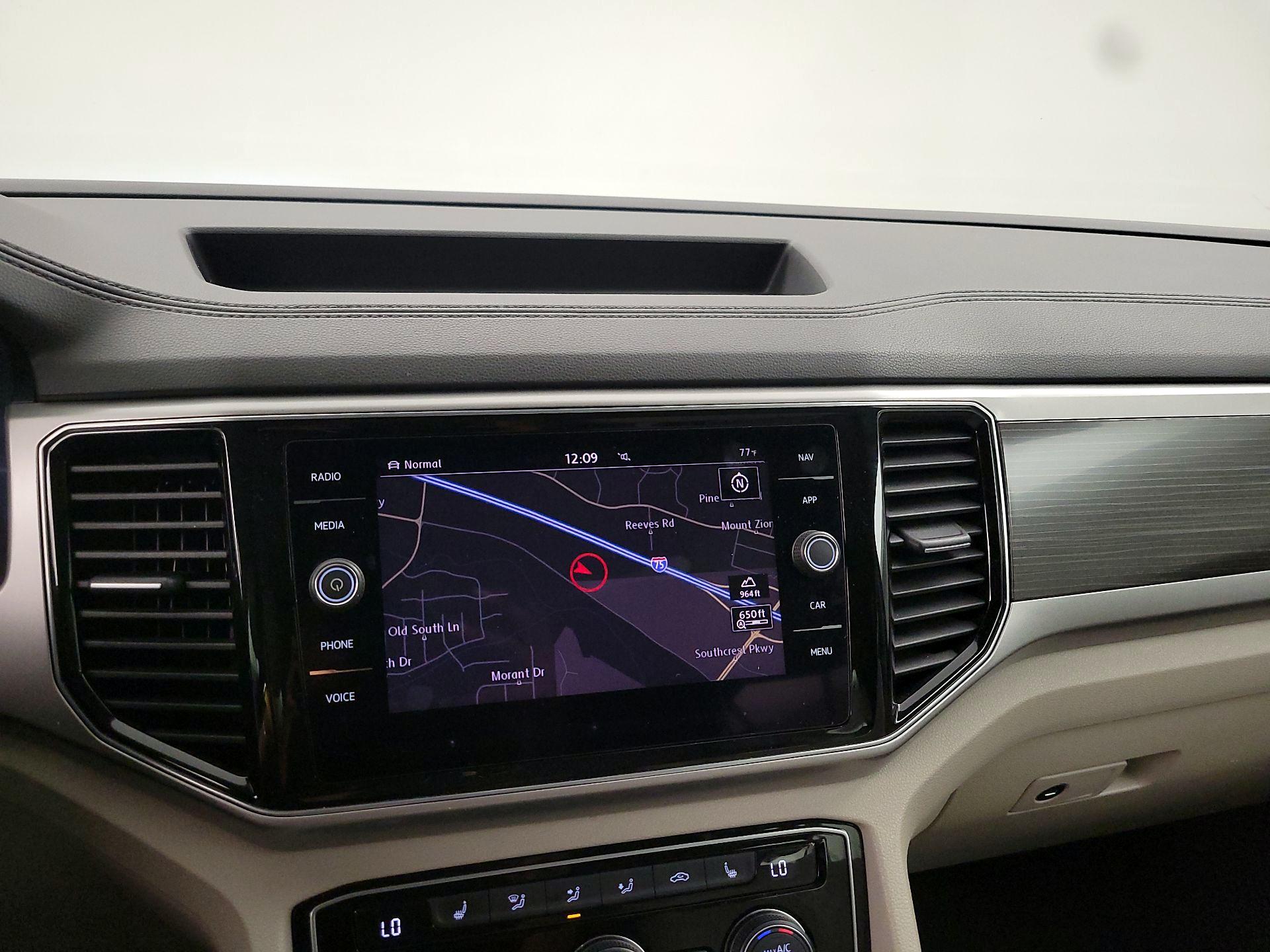 Thumbnail: 2019 Volkswagen Atlas - 14