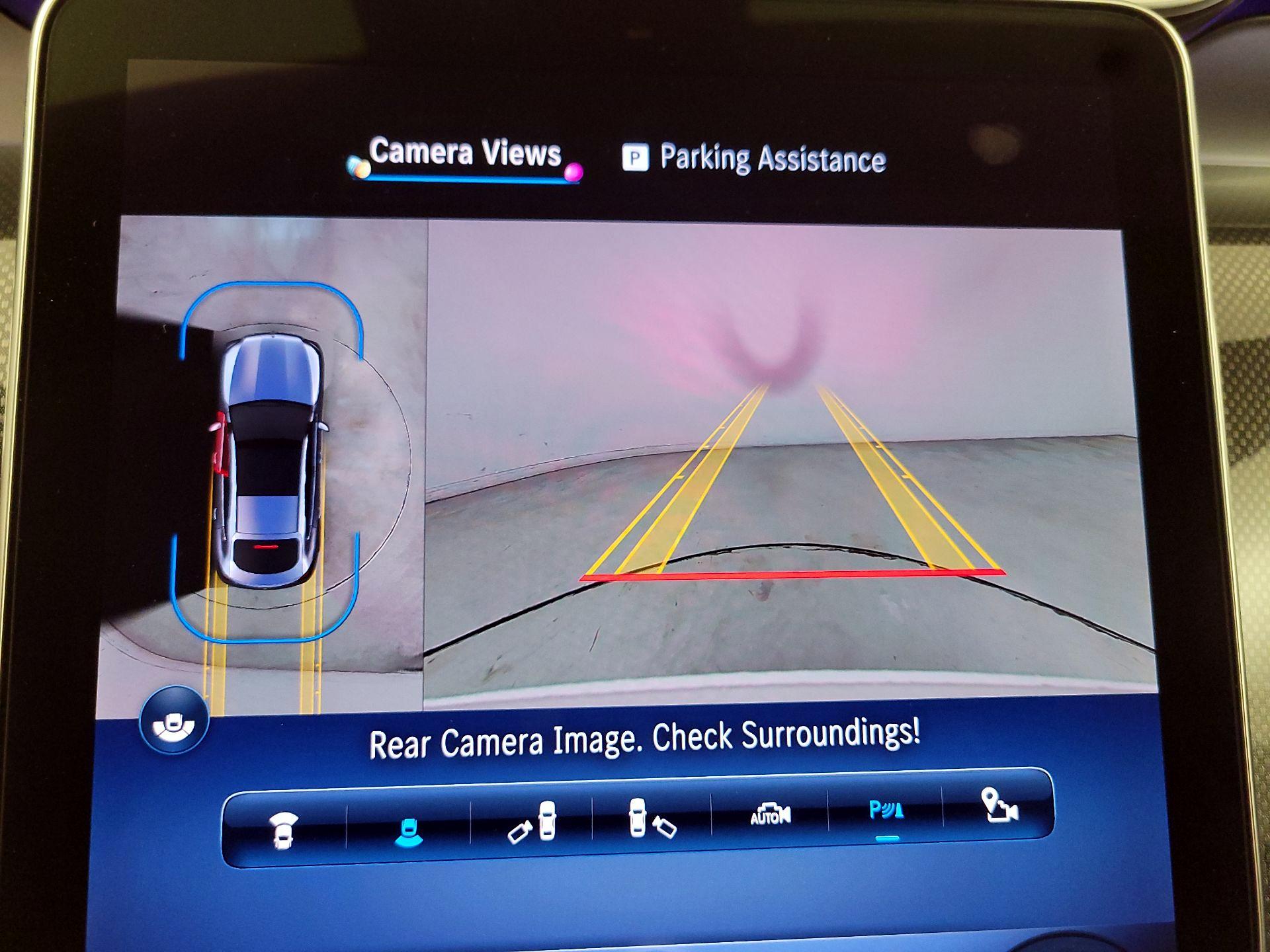 Thumbnail: 2024 Mercedes-Benz GLC - 15