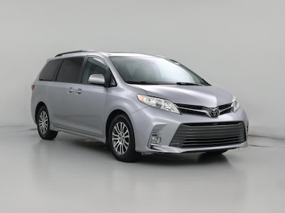 2018 Toyota Sienna XLE