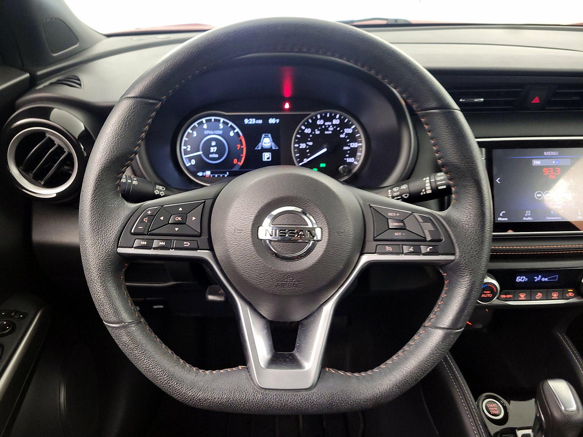 Thumbnail: 2020 Nissan Kicks - 10