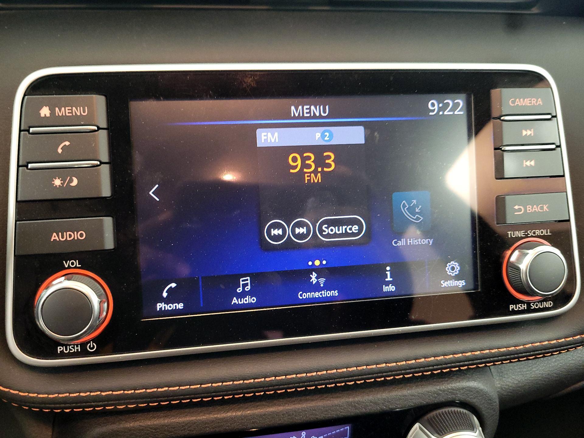 Thumbnail: 2020 Nissan Kicks - 15